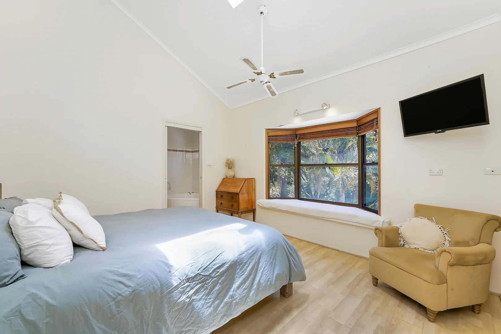 Additional image 8 of 47 Circulo Drive, Copacabana NSW 2251