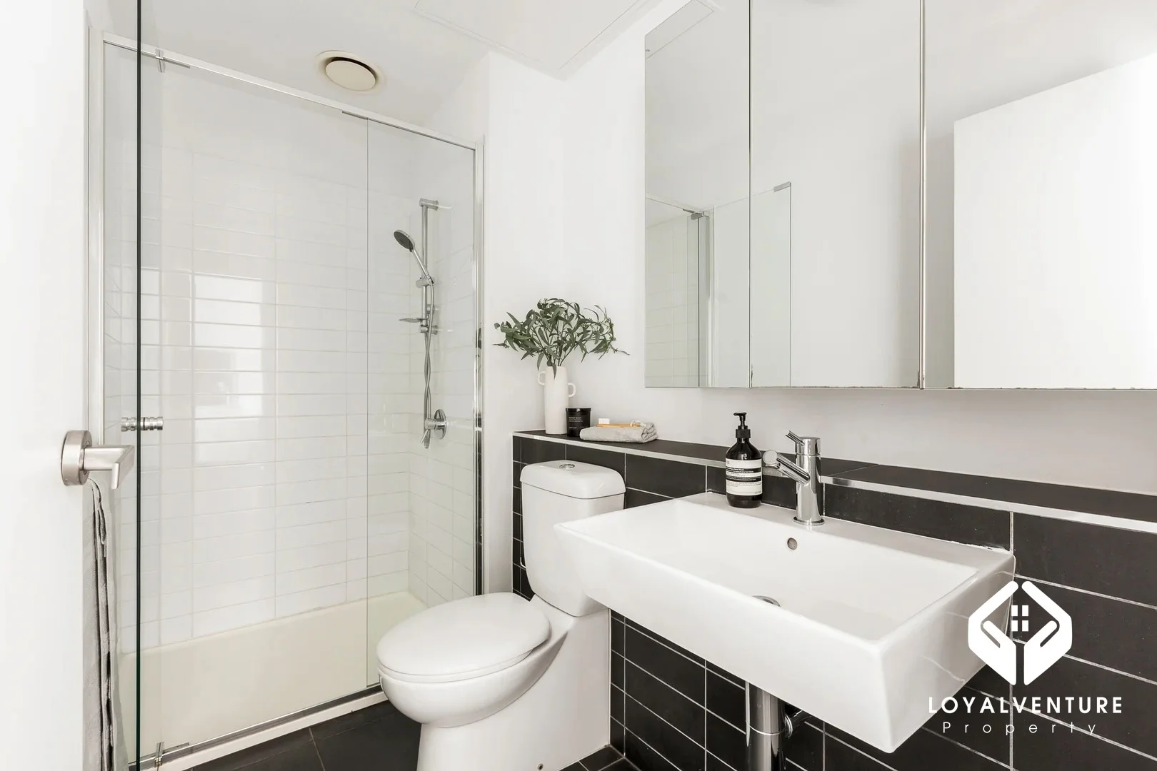 Additional image 5 of 701/220 Spencer Street, Melbourne VIC 3000