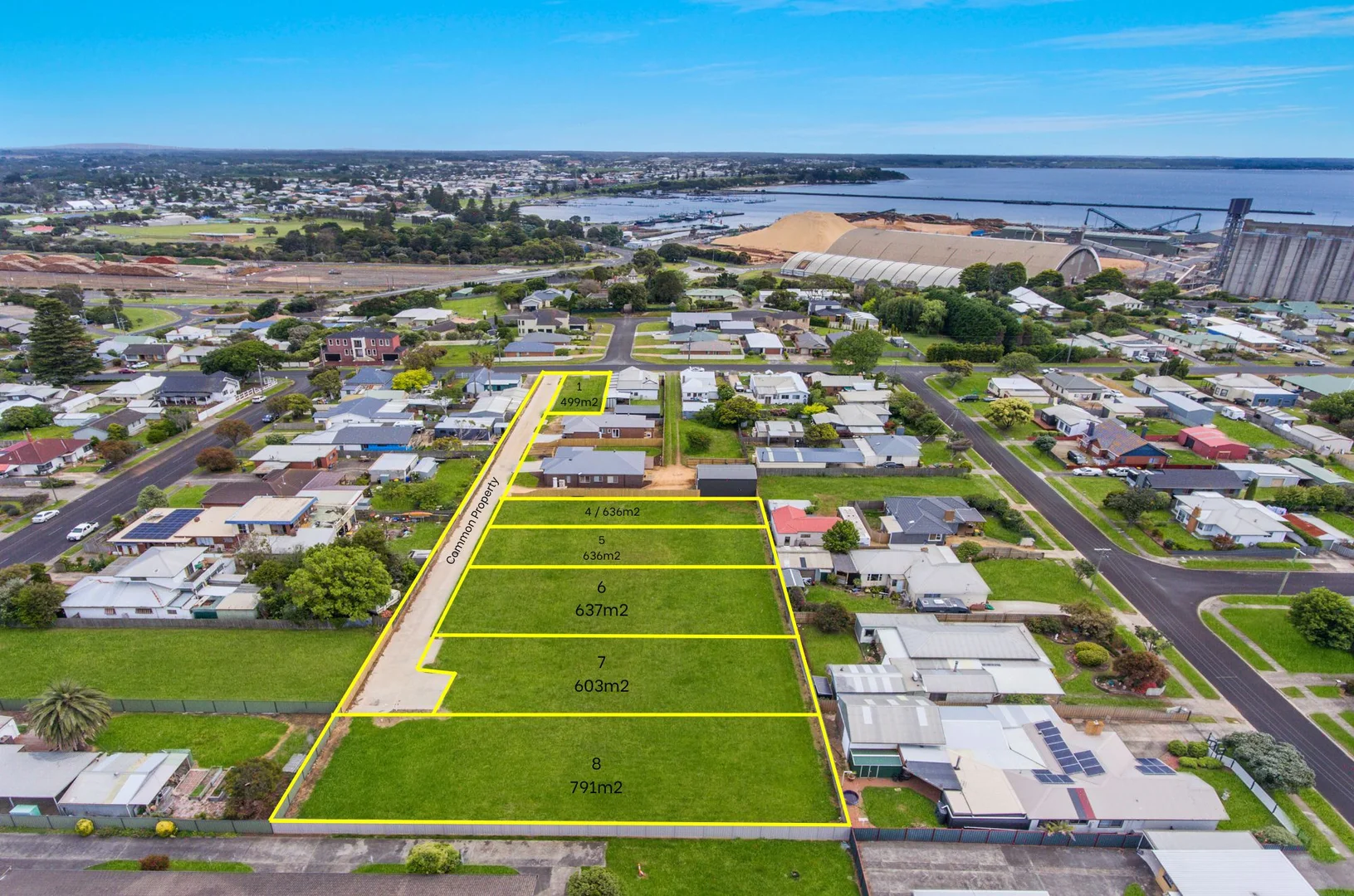 Additional image 2 of 1, 4, 5, 6/49 Blue Wren Court, Portland VIC 3305