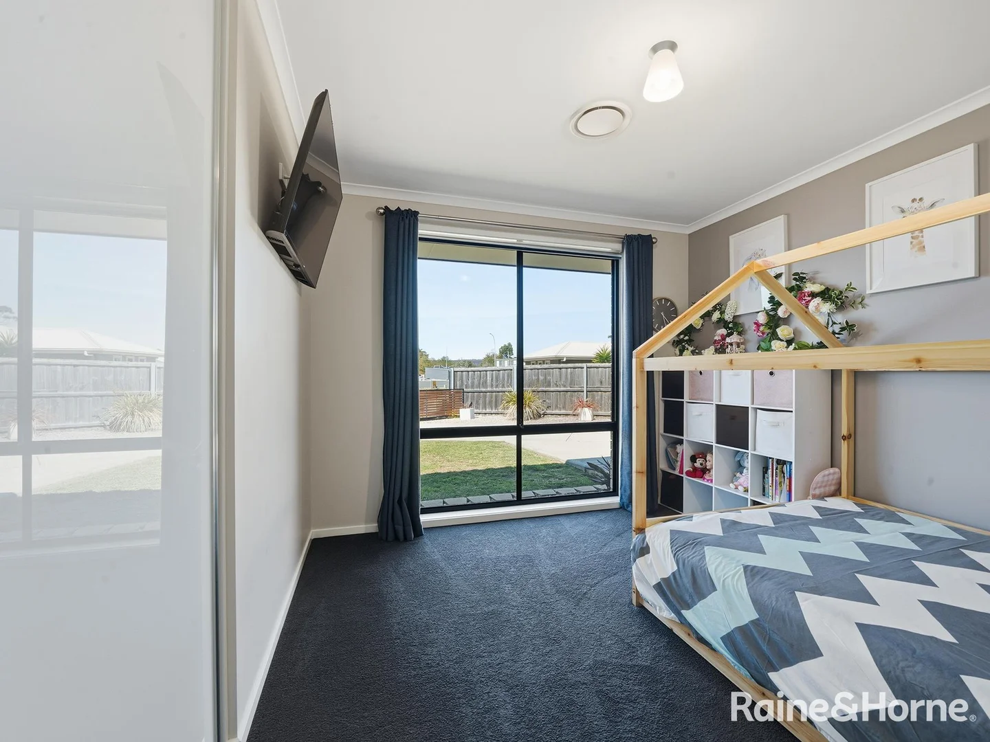 Additional image 21 of 6 Olivia Court, Swansea TAS 7190