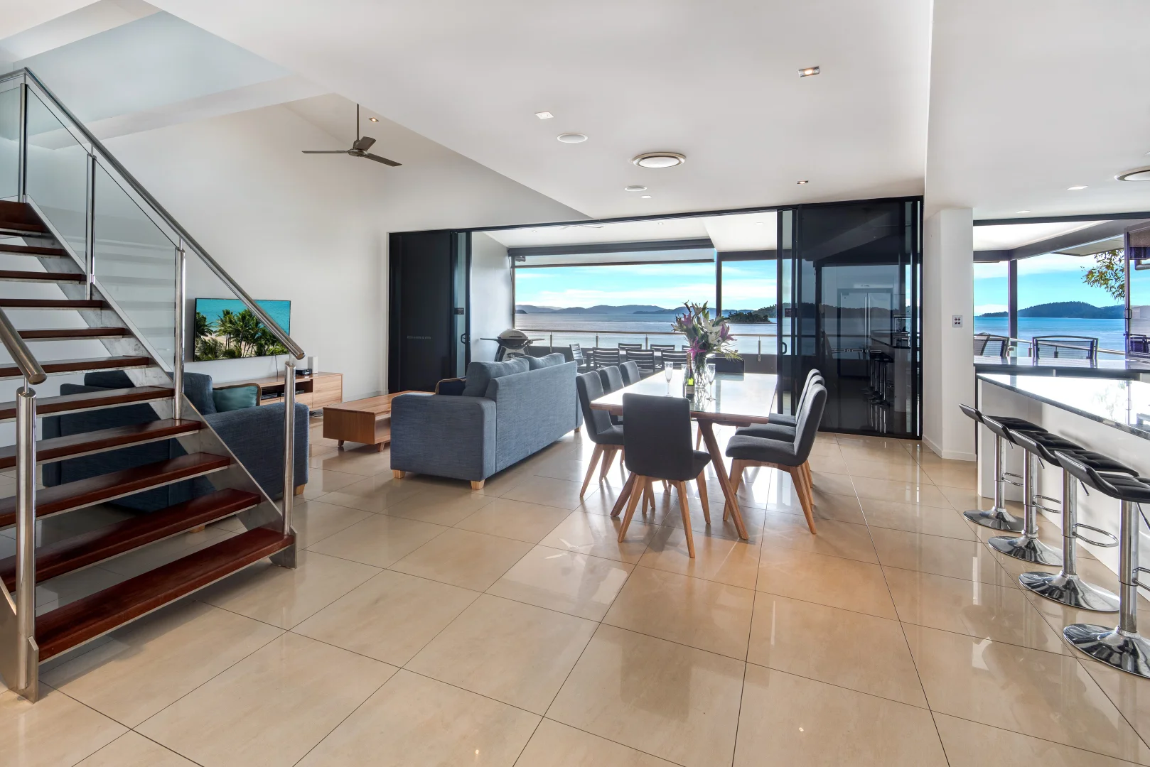 Additional image 13 of Edge 17/5a Acacia Drive, Hamilton Island QLD 4803