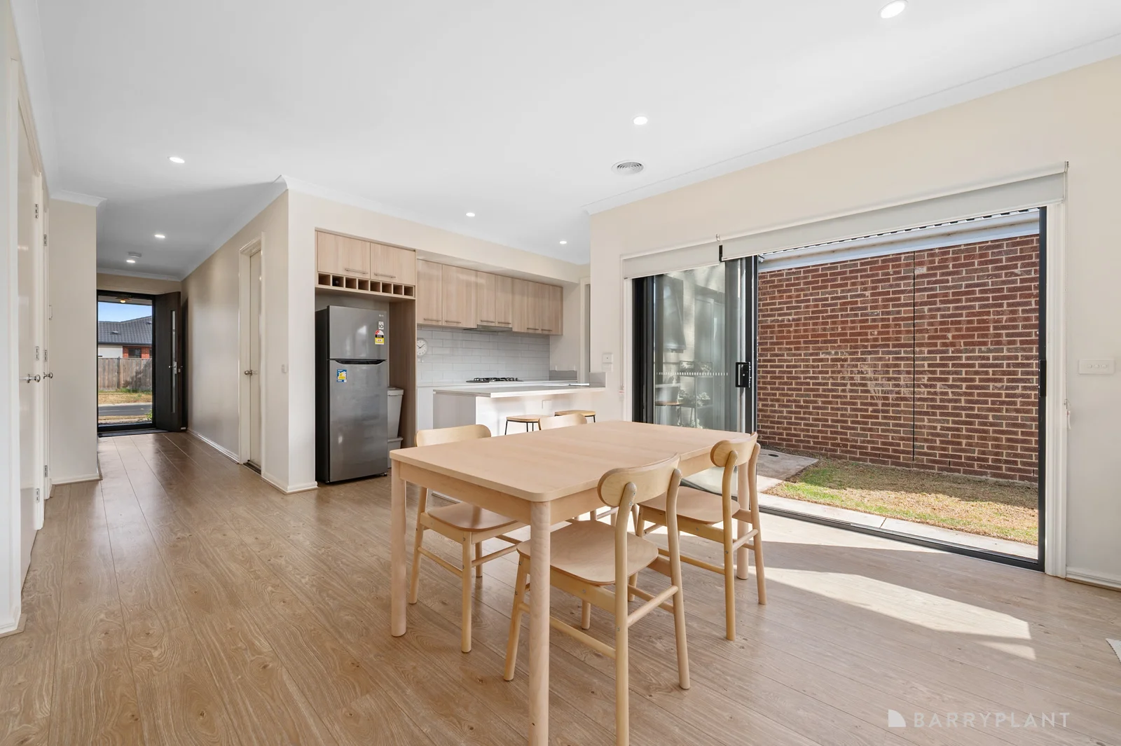 Additional image 2 of 19 Castle Road, Thornhill Park VIC 3335