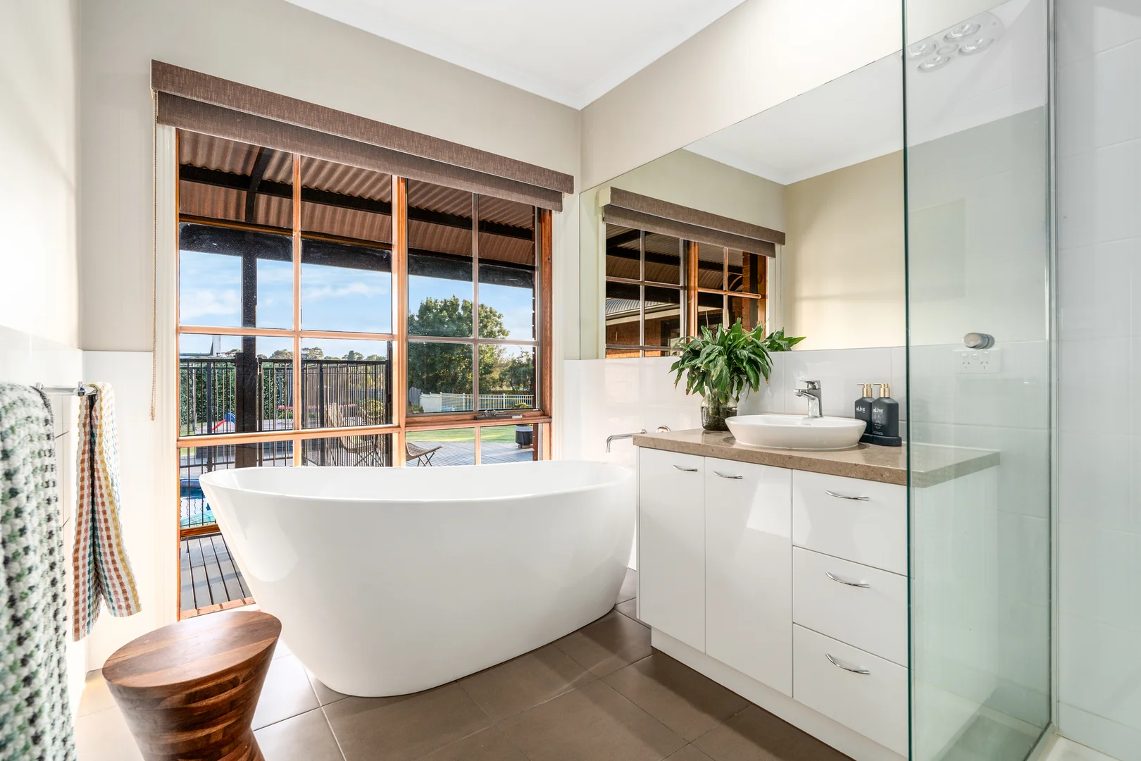 Additional image 15 of 32-34 Whitcombes Road, Drysdale VIC 3222