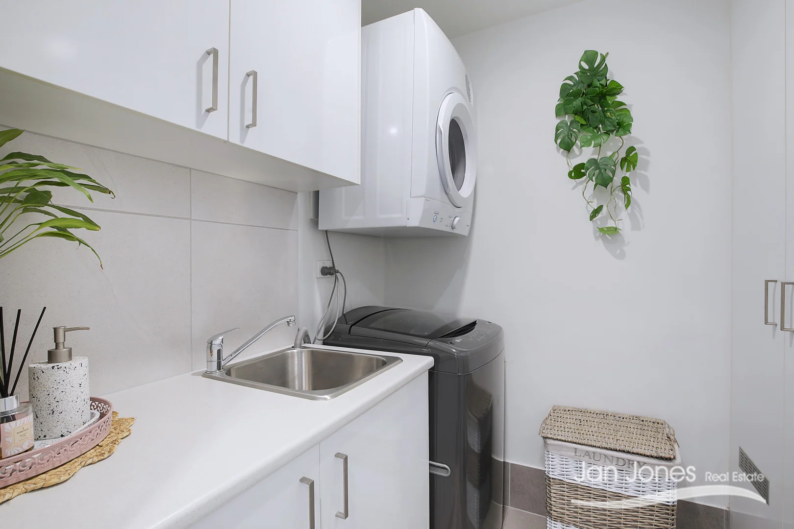 Additional image 19 of Unit 5/113 Landsborough Ave, Scarborough QLD 4020