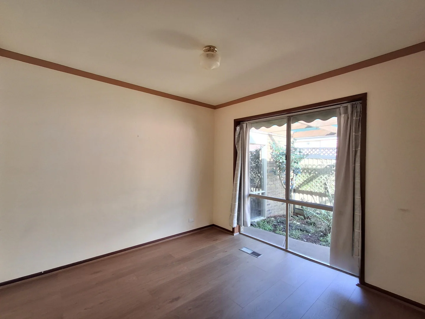 Additional image 6 of 1/8 Madeline Street, Glen Waverley VIC 3150