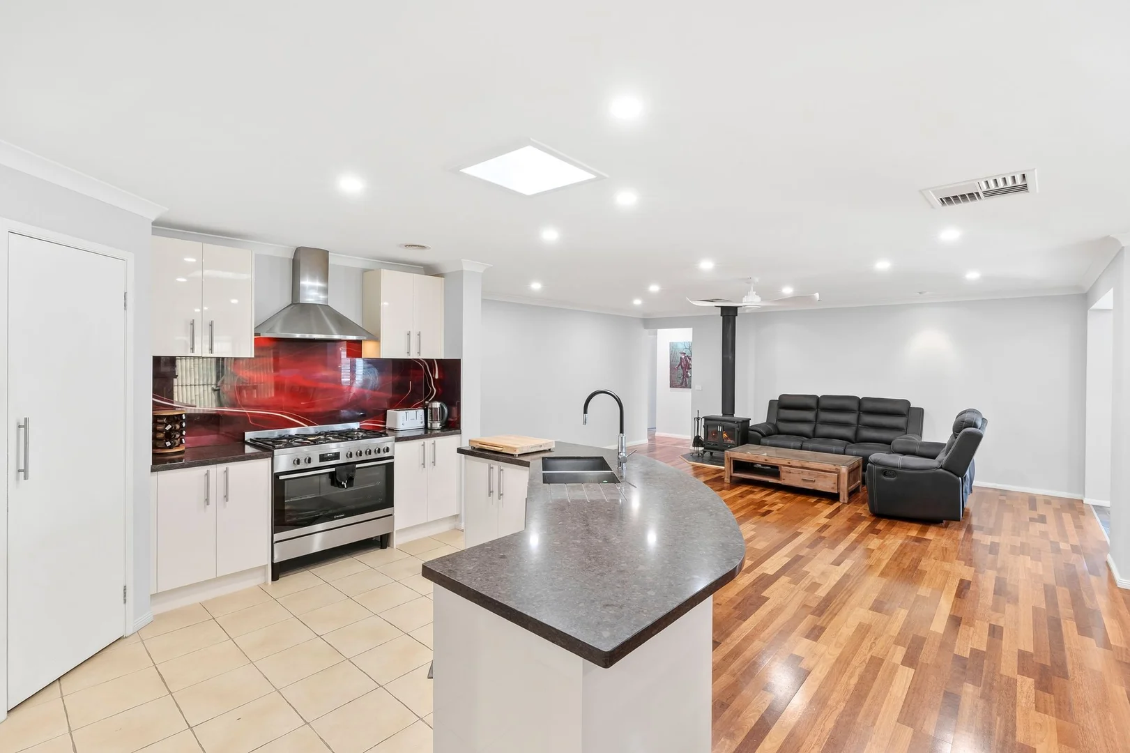 Additional image 7 of 39 Kingsfield Way, Truganina VIC 3029