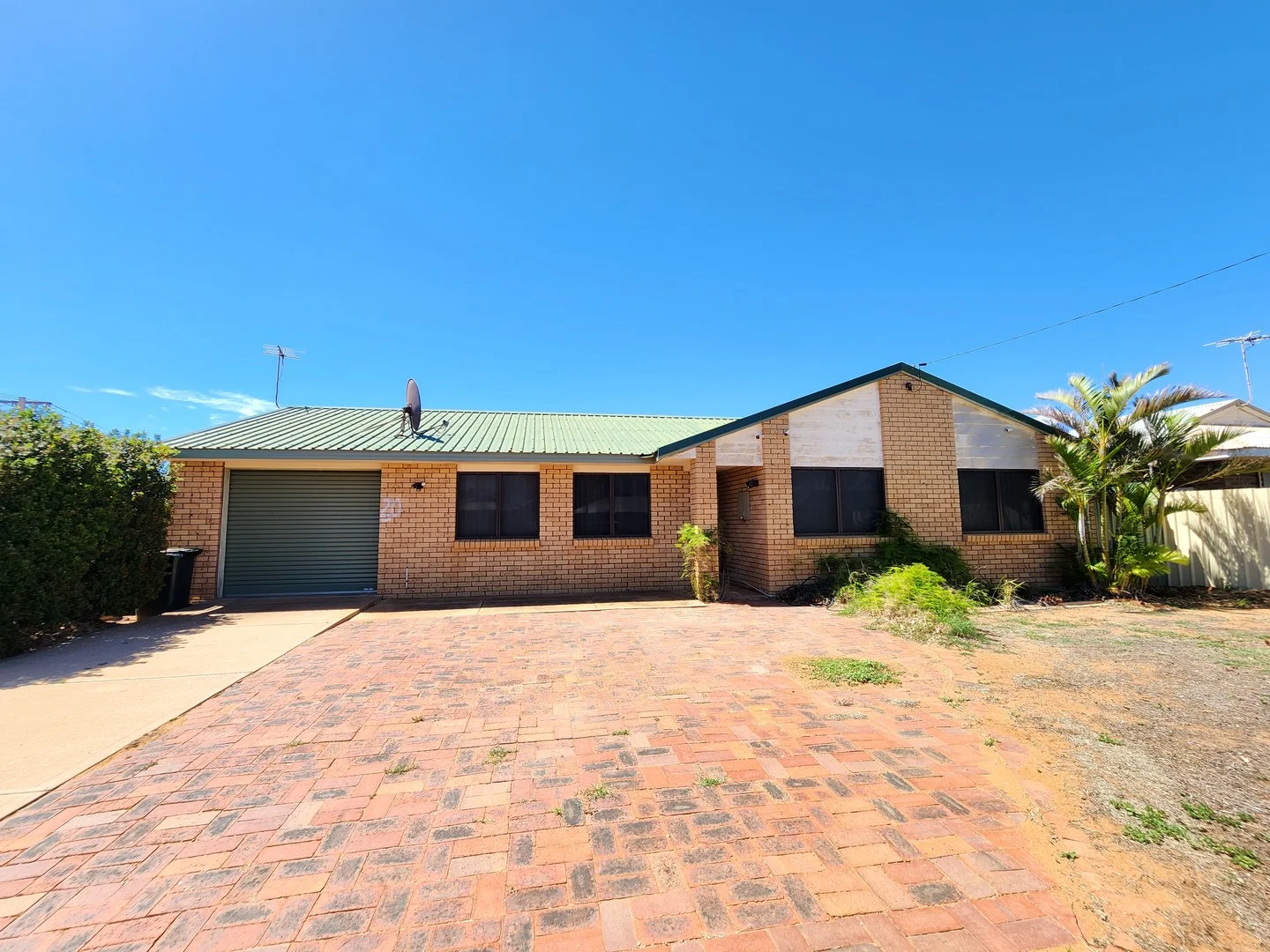20 Meiklejohn Crescent, Carnarvon WA 6701