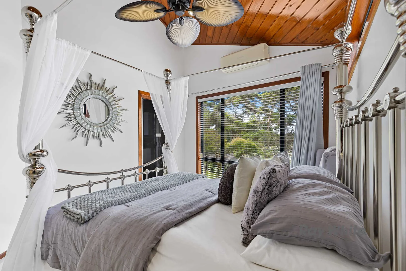 Additional image 19 of 82 Canberra Crescent, Burrill Lake NSW 2539