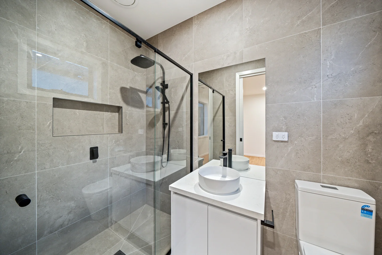 Additional image 10 of 12 Ecurb Street, Clyde North VIC 3978