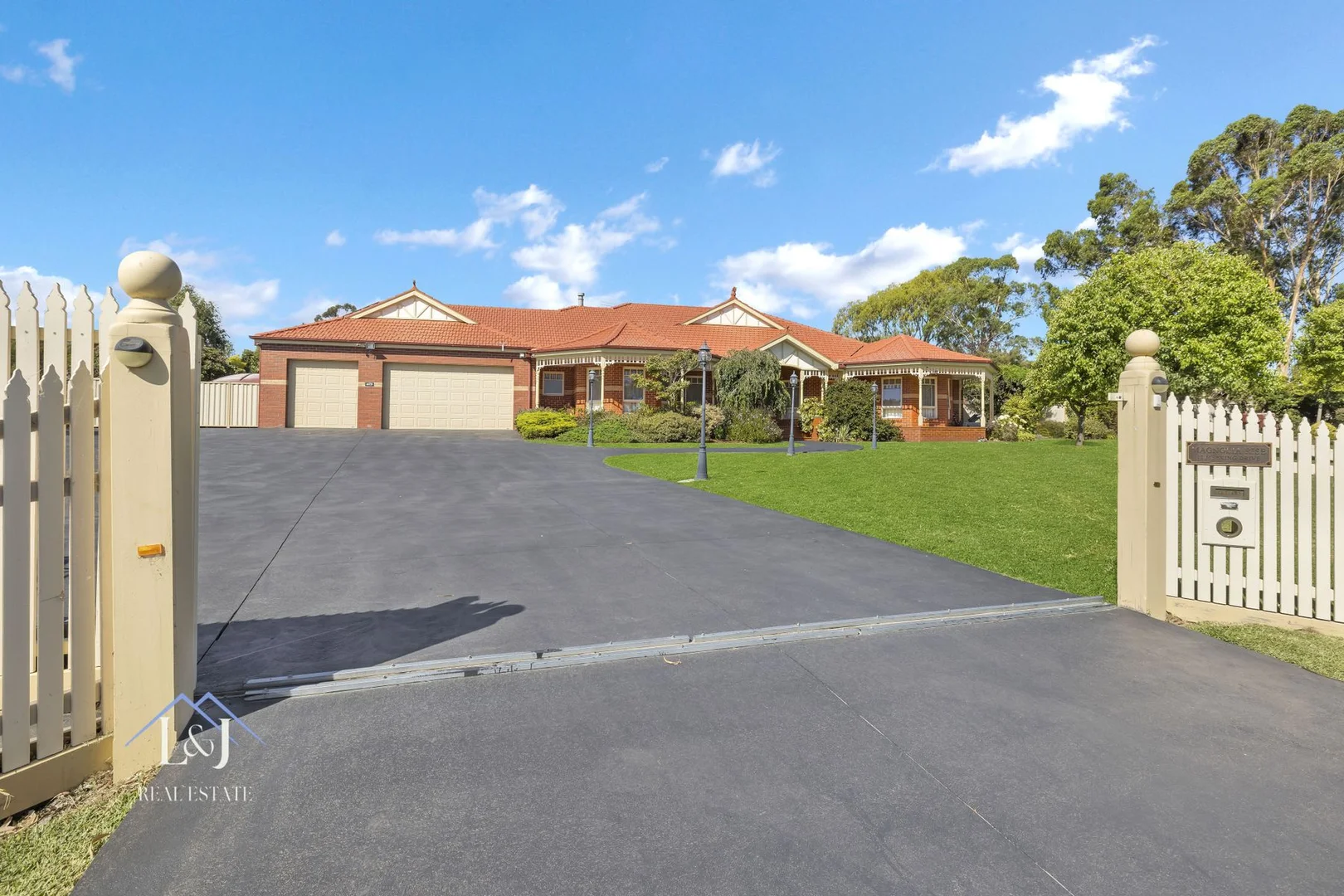 Additional image 3 of 12 MEEKING DRIVE, Pakenham VIC 3810
