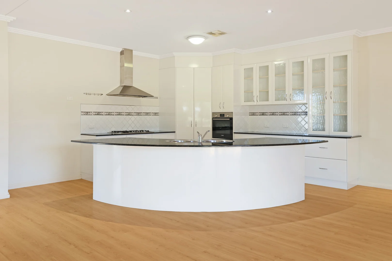 Additional image 8 of 72 The Grange, Tamworth NSW 2340