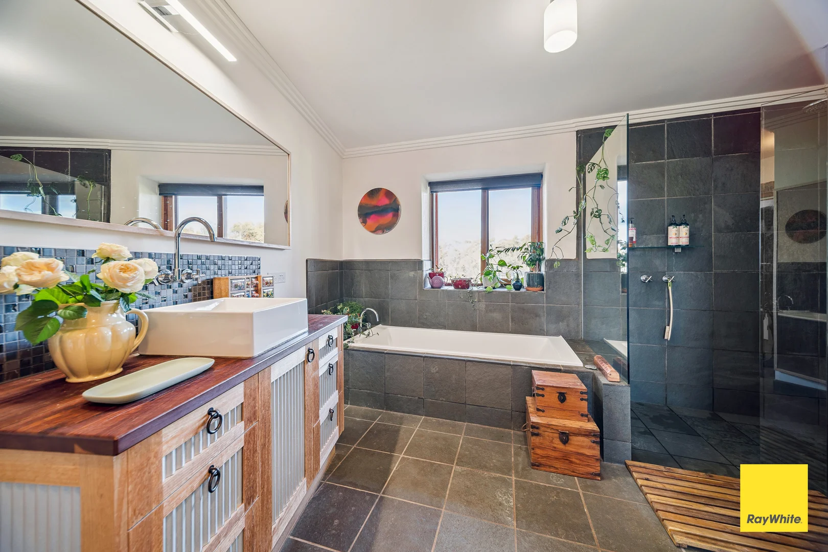 Additional image 17 of 55 Long Court, Ladys Pass VIC 3523