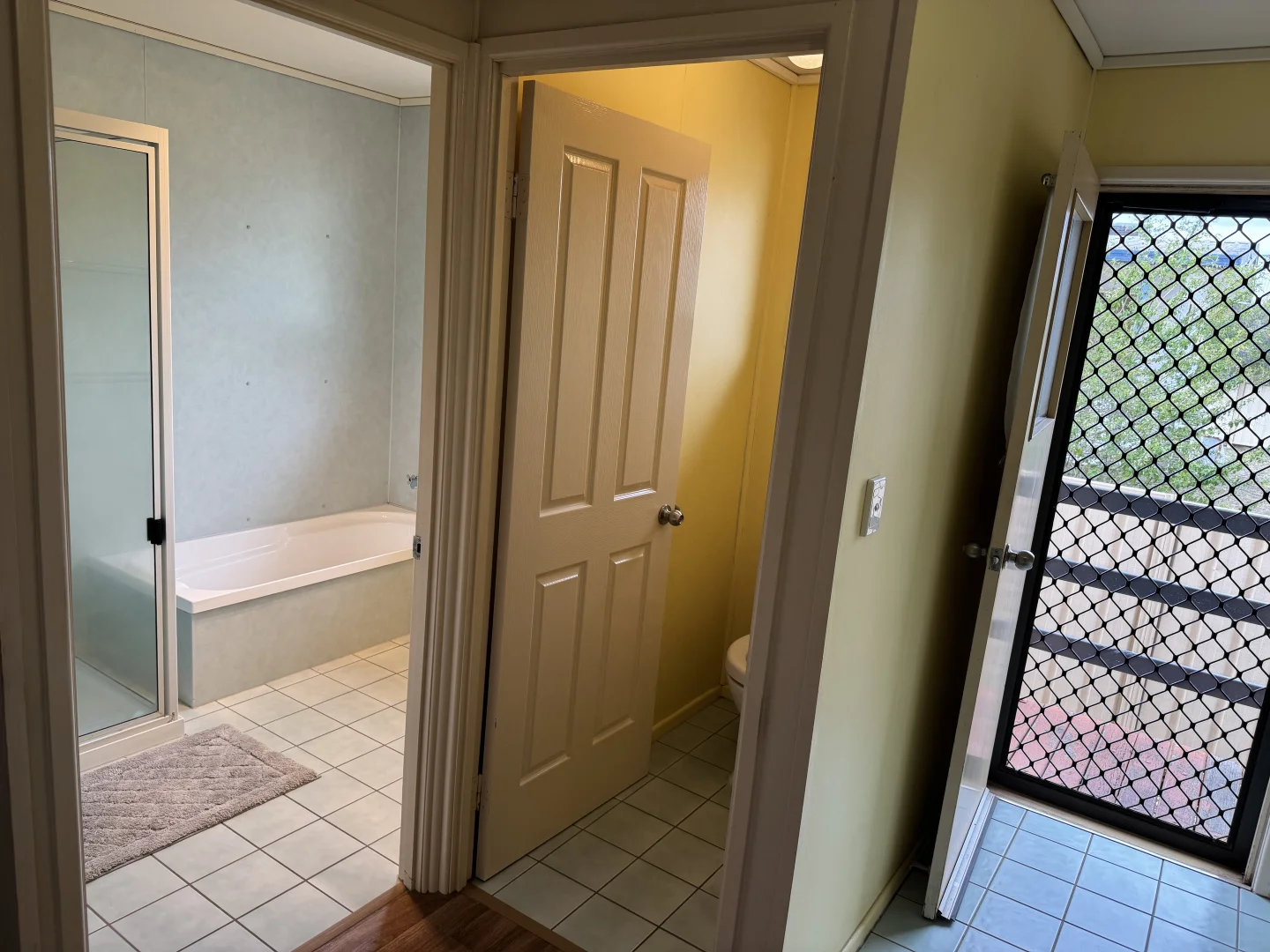 Additional image 25 of 19 Alex Parade, Roma QLD 4455