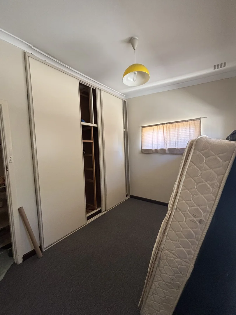 Additional image 16 of 1 Morton St, Merredin WA 6415