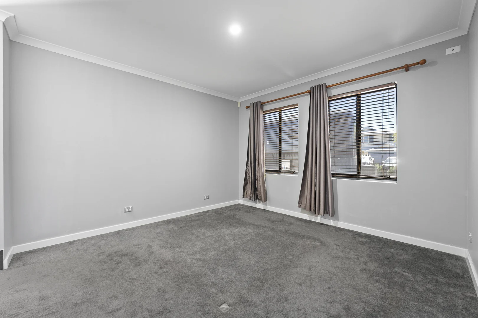 Additional image 8 of 9 Lord Hobart Drive, Madora Bay WA 6210