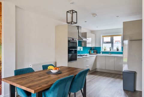 Station Master Place, Warmley, Bristol, Gloucestershire BS15