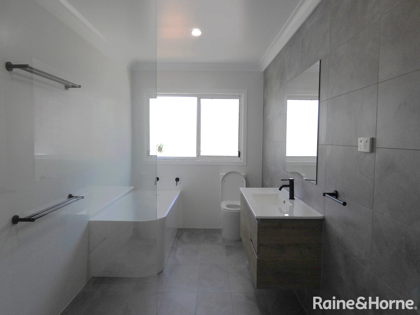 Additional image 10 of 40 Kamilaroi Drive, Moree NSW 2400