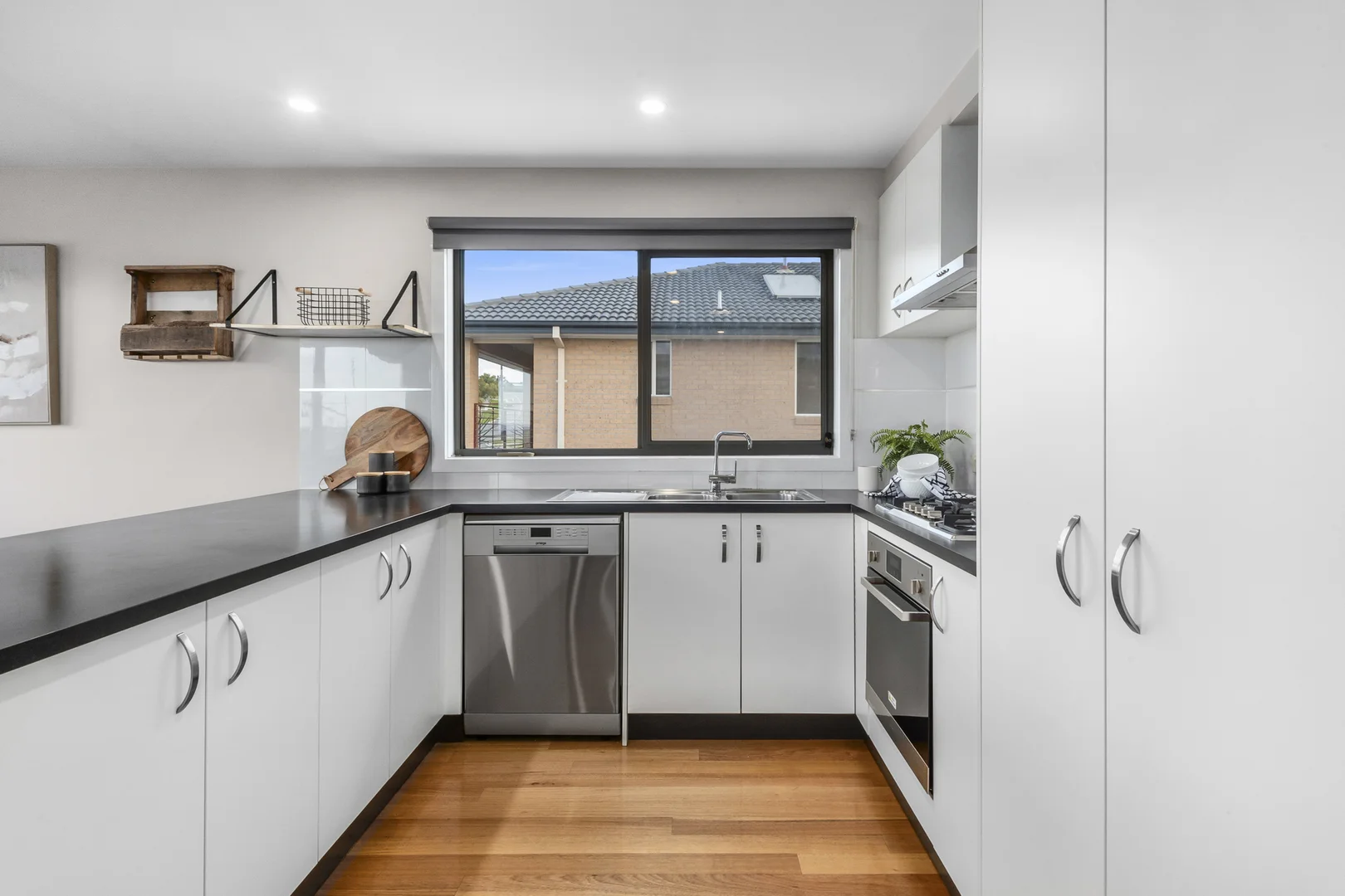 Additional image 6 of 63 Stoneleigh Crescent, Highton VIC 3216