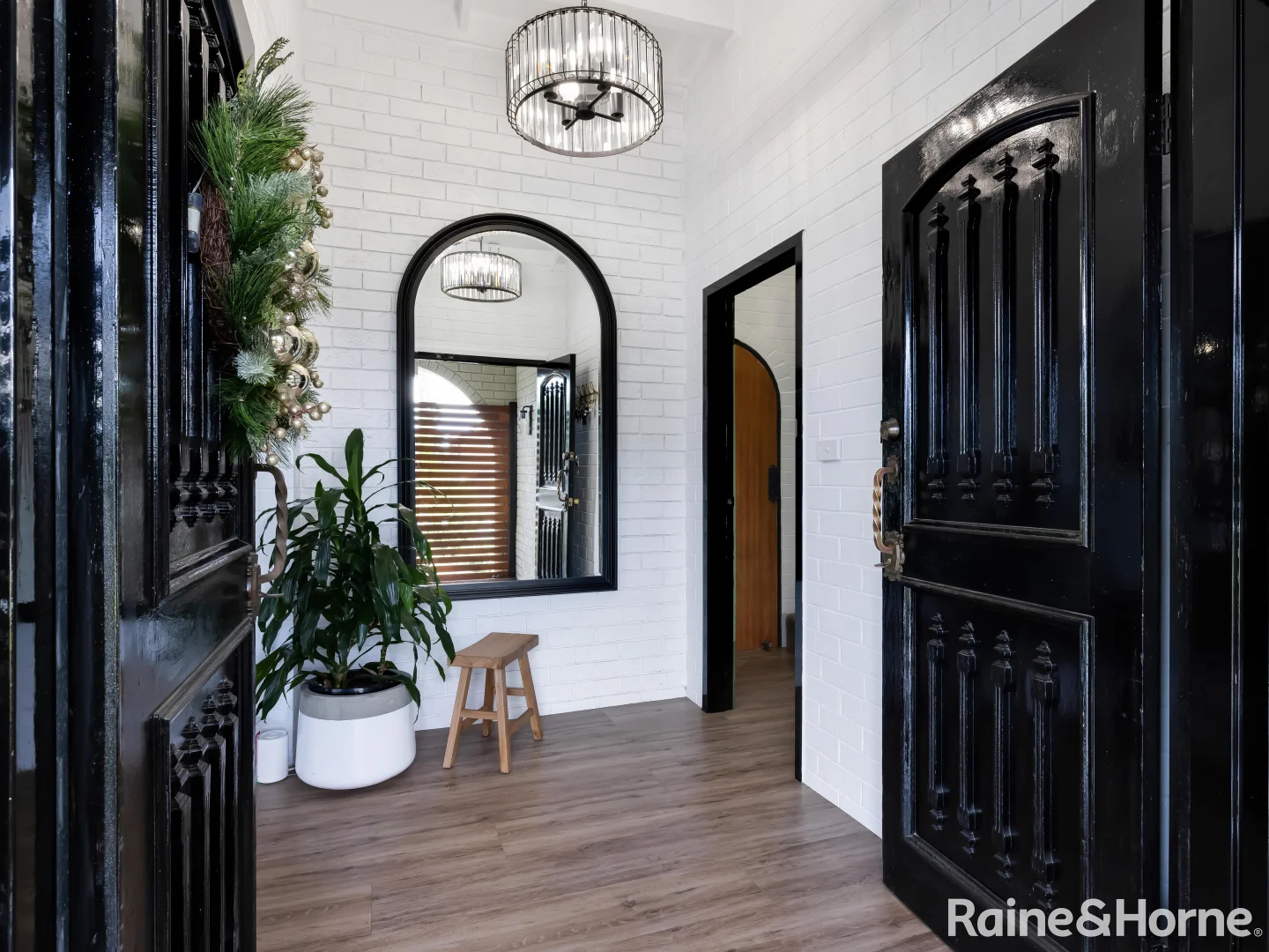 Additional image 2 of 16 Kite Place, Raglan NSW 2795