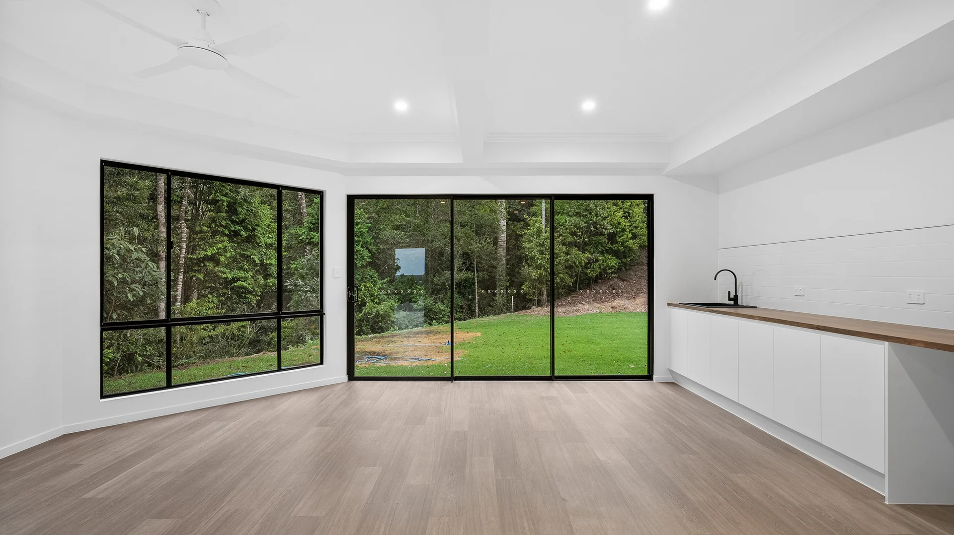 Additional image 11 of 19B Eagleview Place, Smithfield QLD 4878