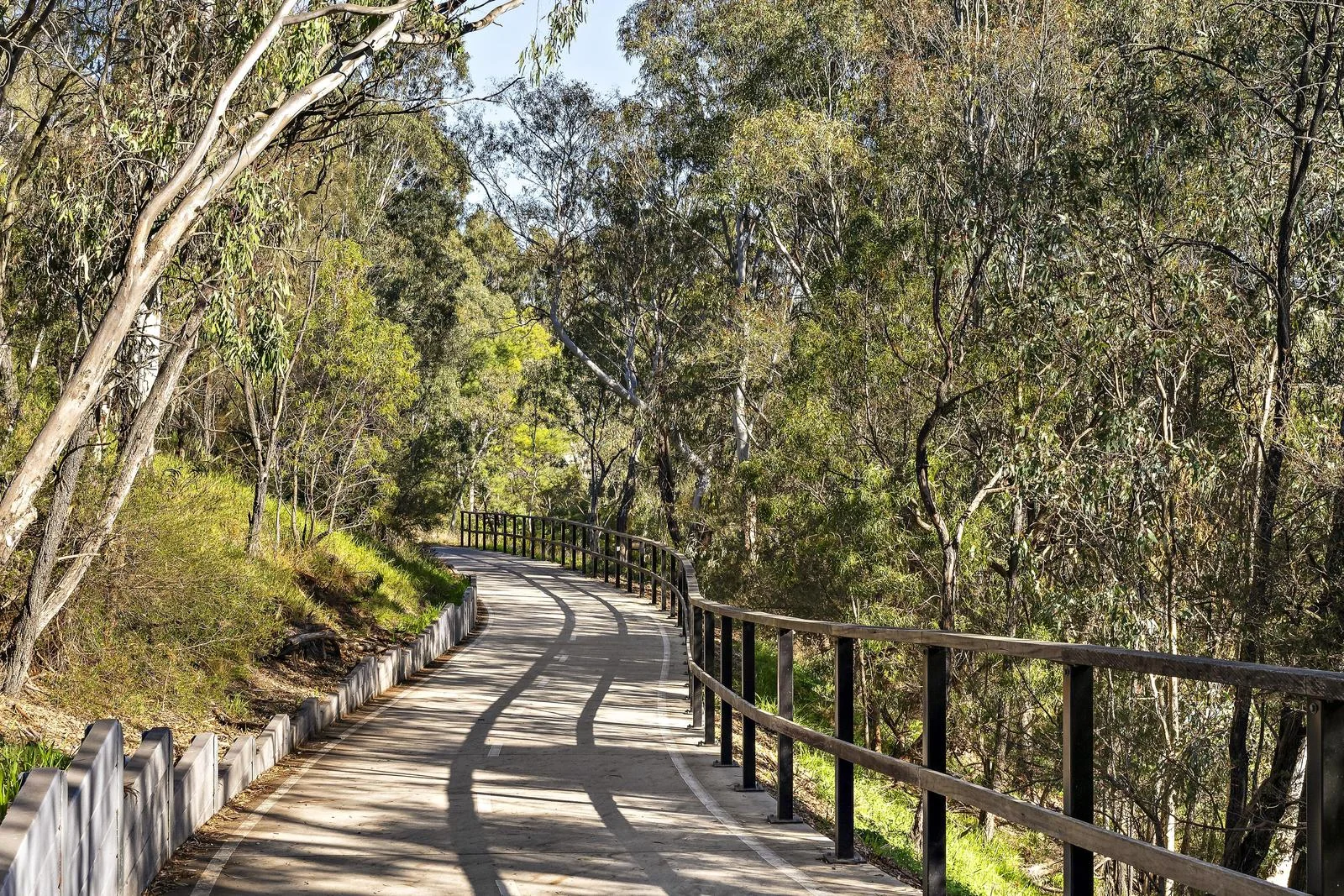 Additional image 18 of 29 & 29A Wimpole Crescent, Bellfield VIC 3081