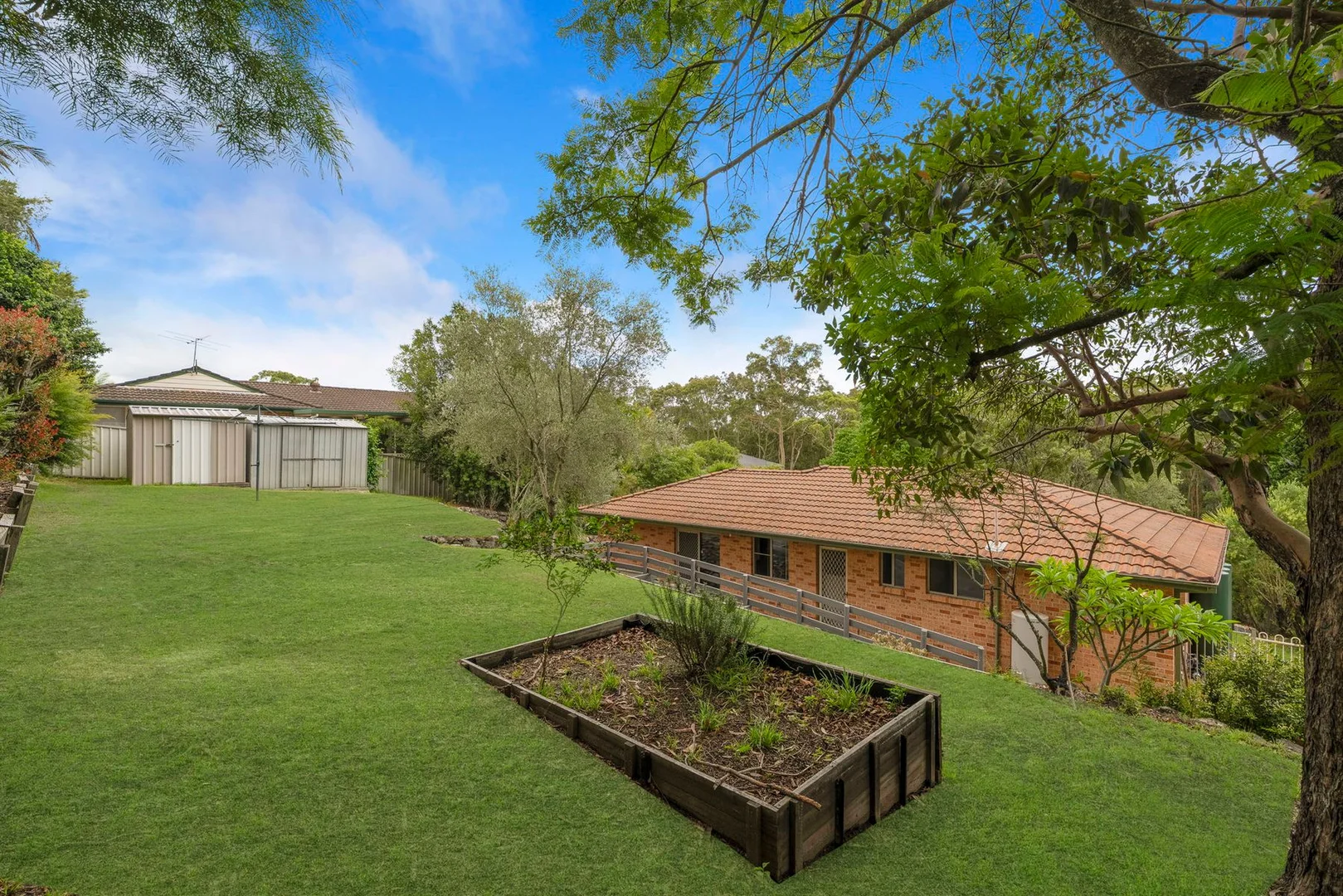 Additional image 15 of 5 Columbia Close, Woodrising NSW 2284