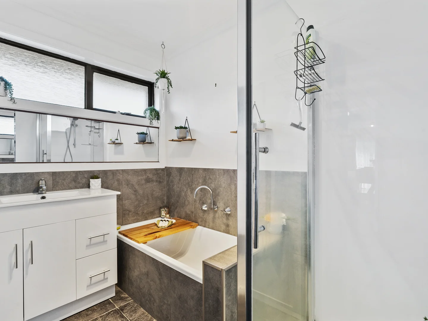 Additional image 17 of 8 Boyle Street, Triabunna TAS 7190