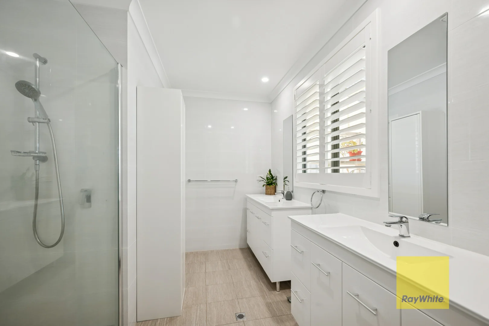 Additional image 18 of 24 Gunbar Way, Kalamunda WA 6076