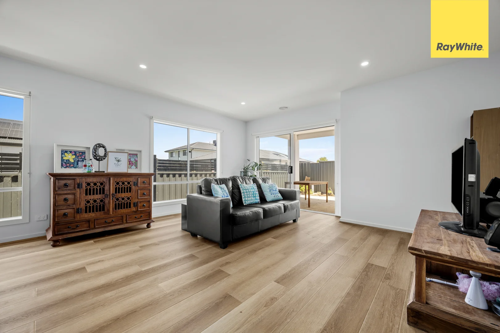 Additional image 10 of 19 Cyad Way, Manor Lakes VIC 3024