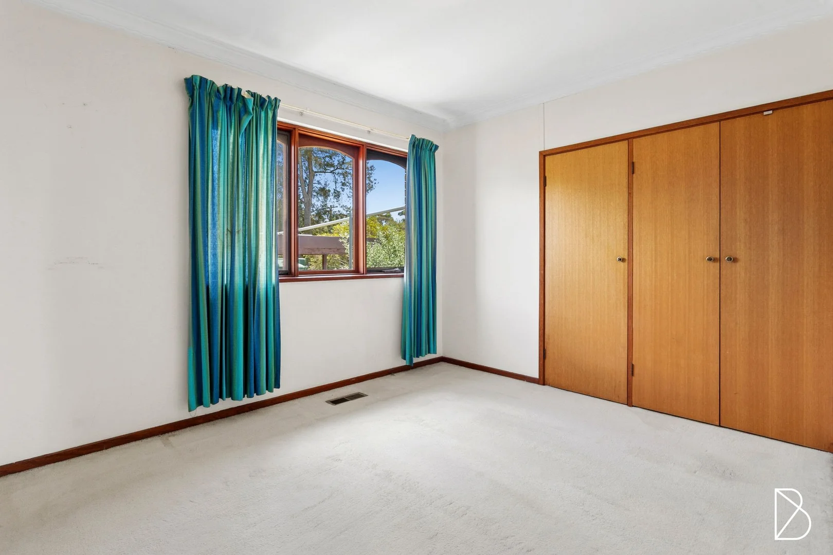 Additional image 17 of 13 Mckeahnie Street, Weetangera ACT 2614