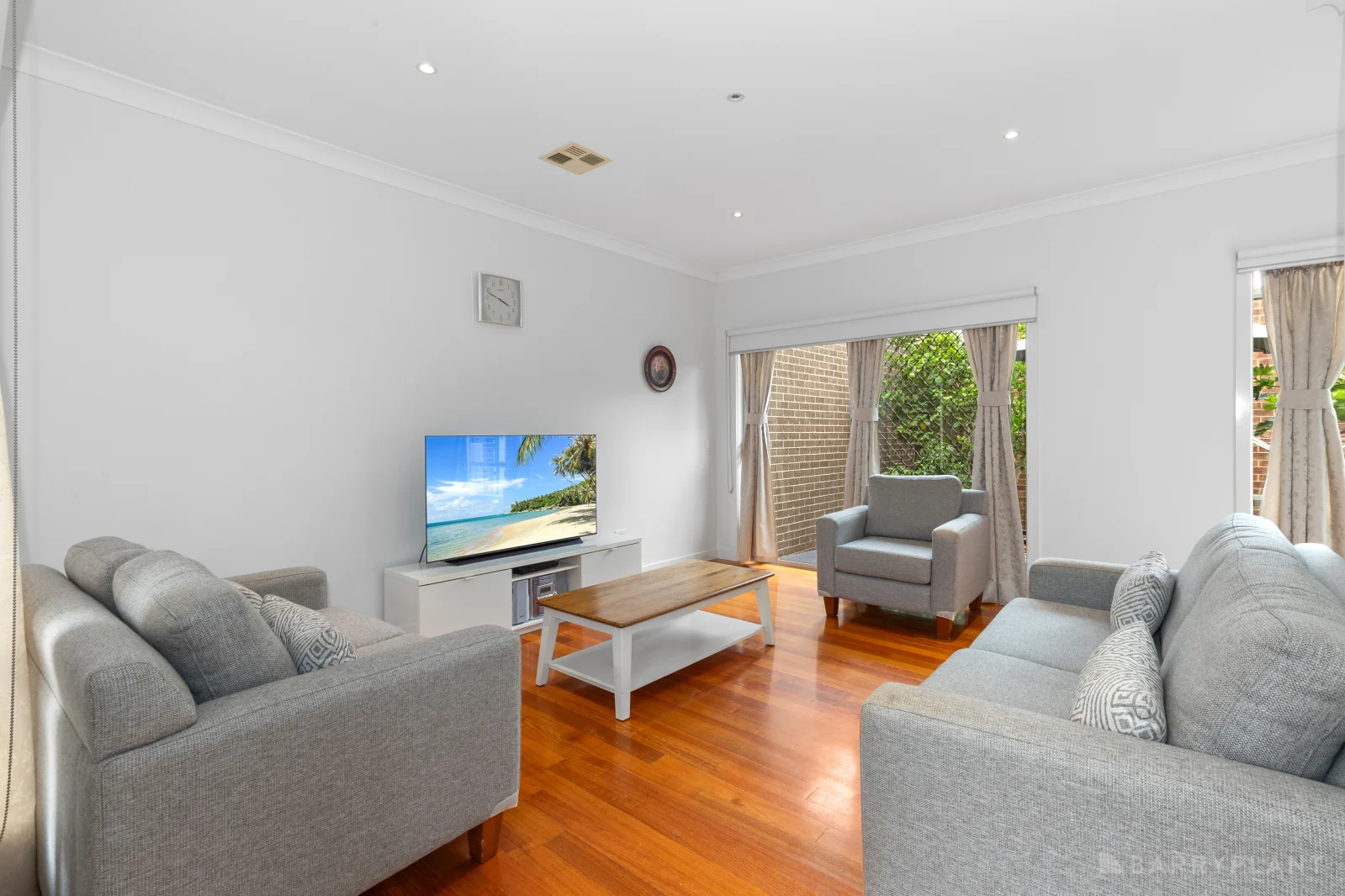 Additional image 2 of 2/1174 North Road, Oakleigh South VIC 3167