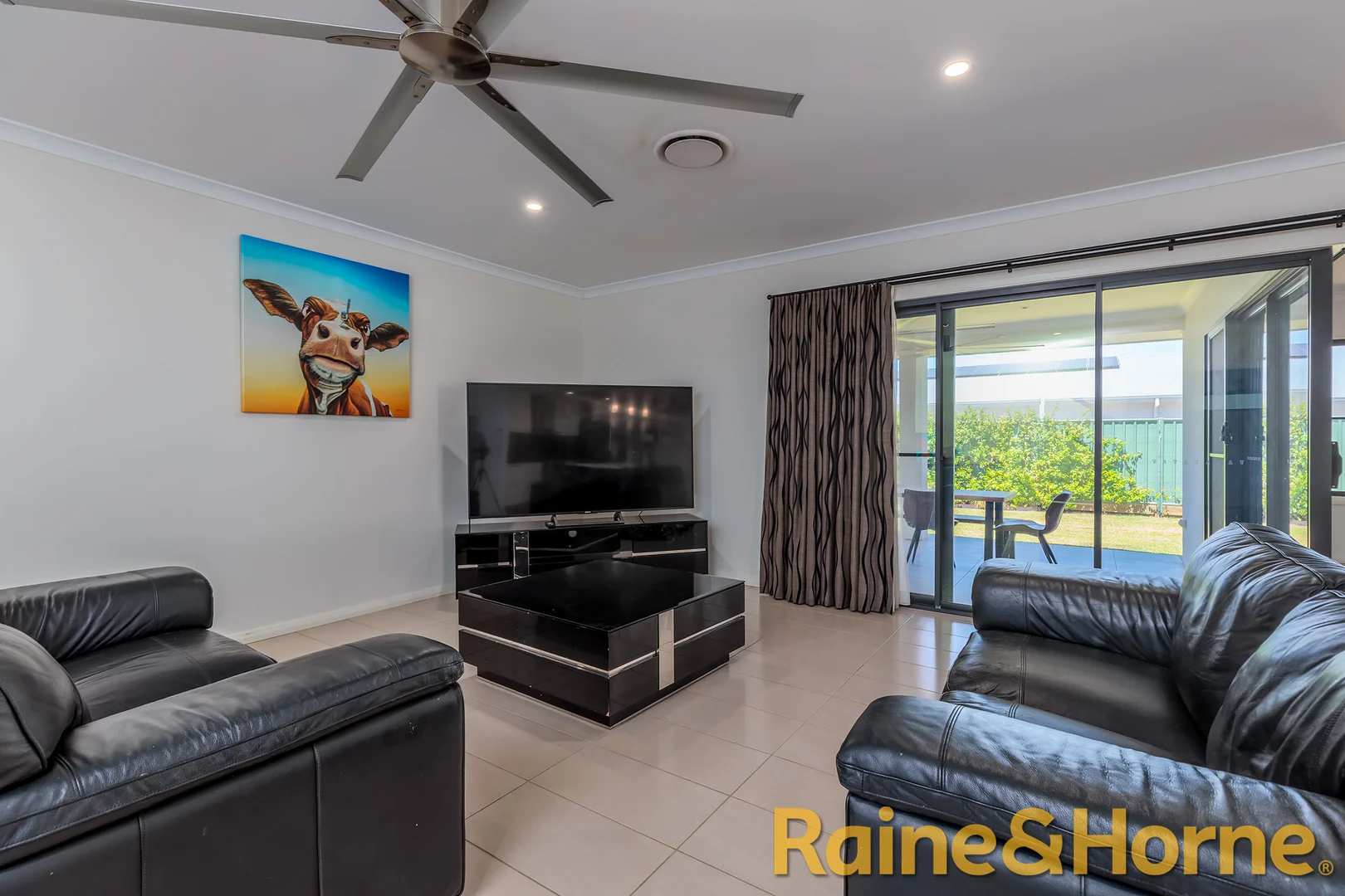 Additional image 3 of 77 Lakeside Circuit, Dubbo NSW 2830