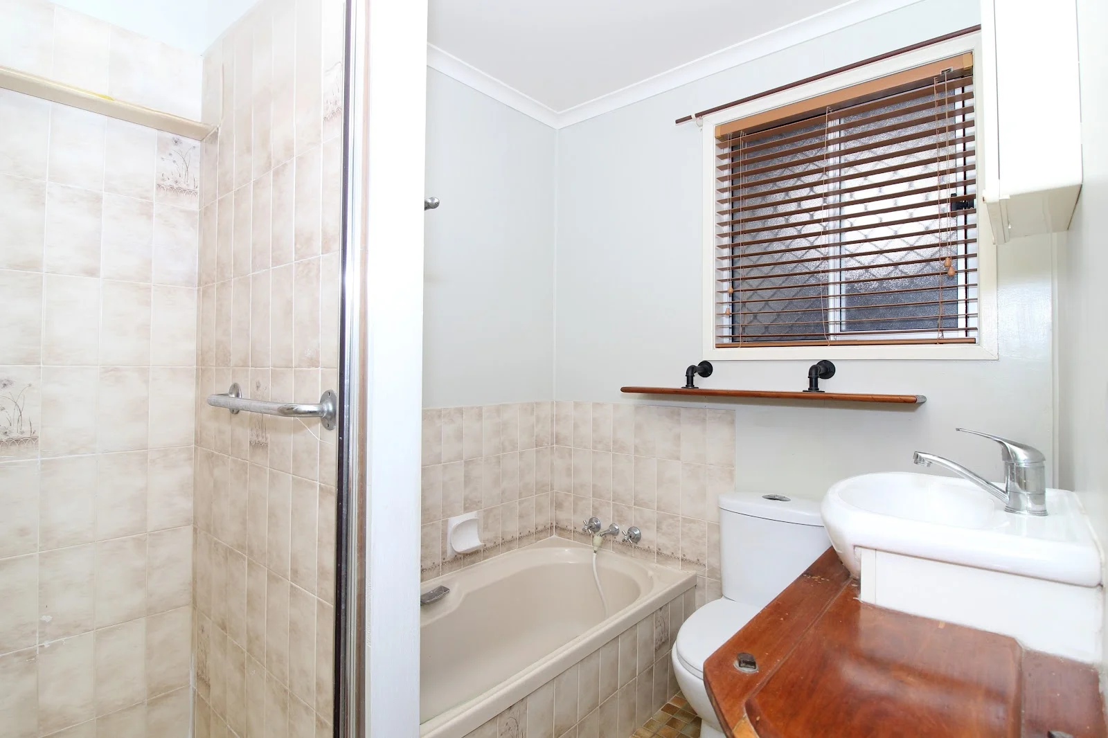 Additional image 15 of 22 Andrews Road, Crows Nest QLD 4355