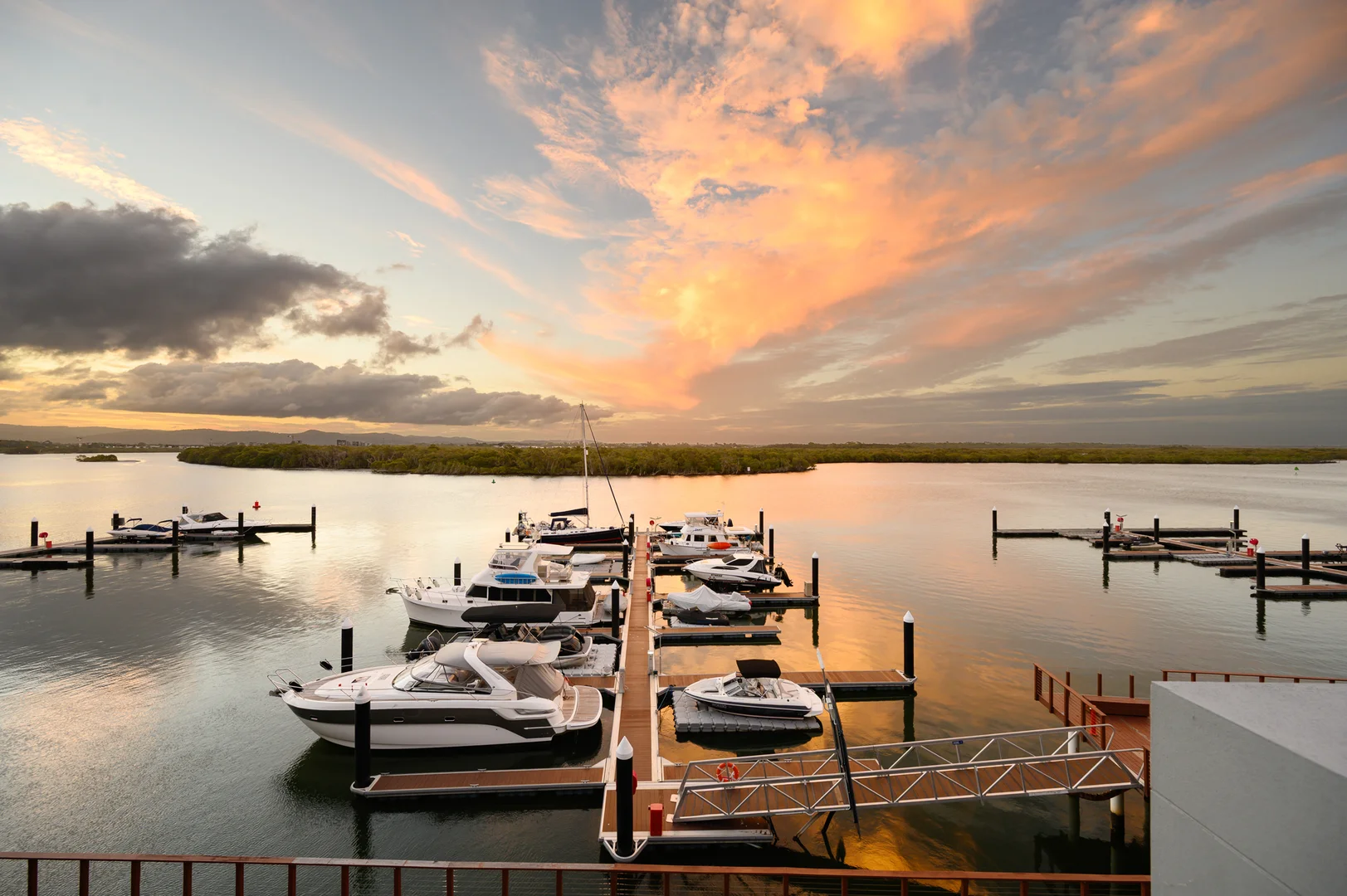 Additional image 31 of 8/2 Marina Promenade, Paradise Point QLD 4216