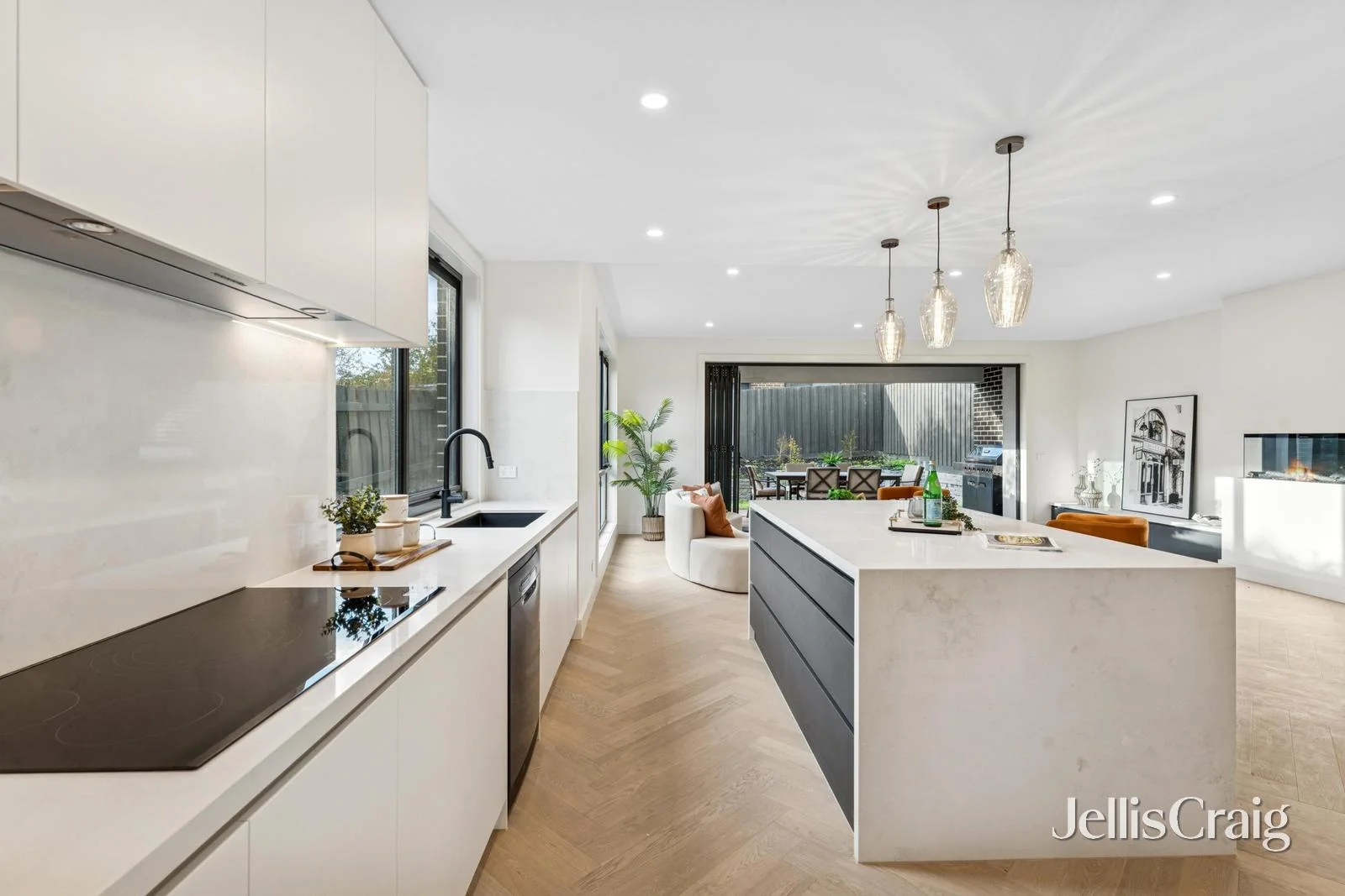 Additional image 6 of 5 Philip Avenue, Doncaster VIC 3108