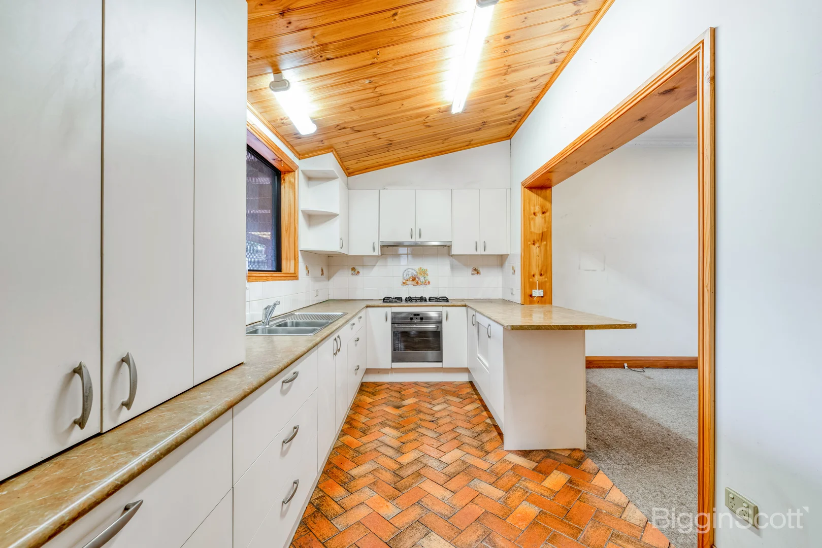 Additional image 13 of 92 Rosamond Road, Maribyrnong VIC 3032