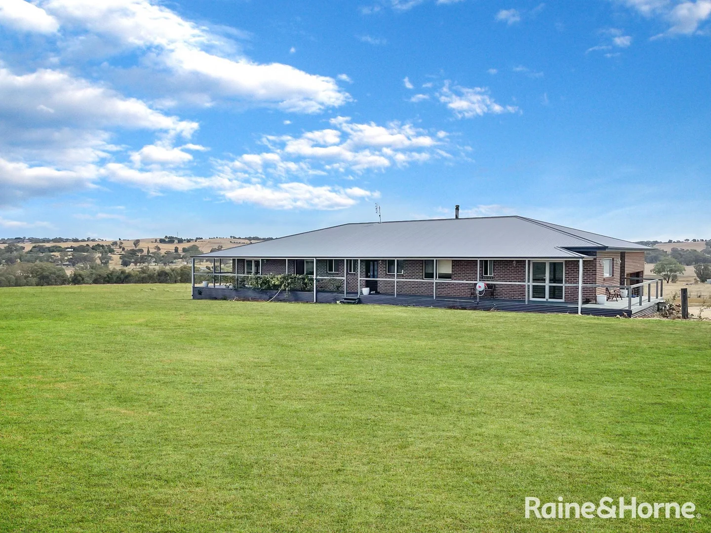 Additional image 21 of 127 Dananbilla Drive, Young NSW 2594