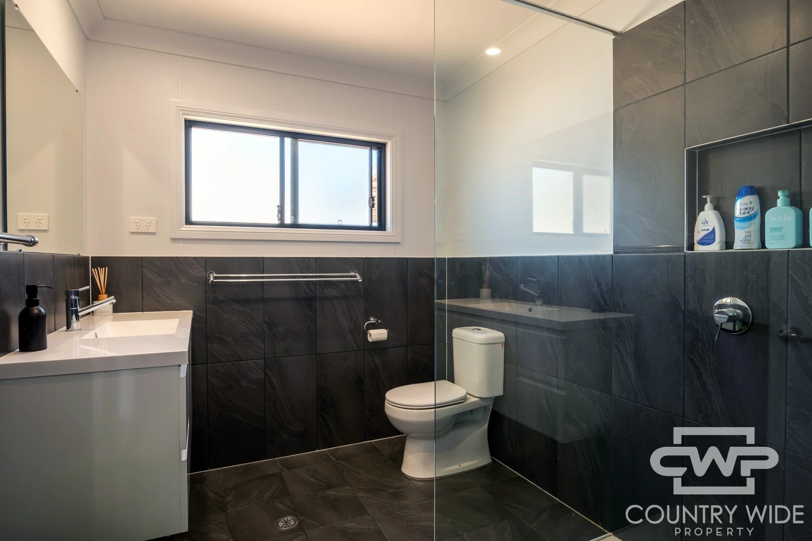 Additional image 11 of 1986 Pindari Dam Road, Pindaroi NSW 2361