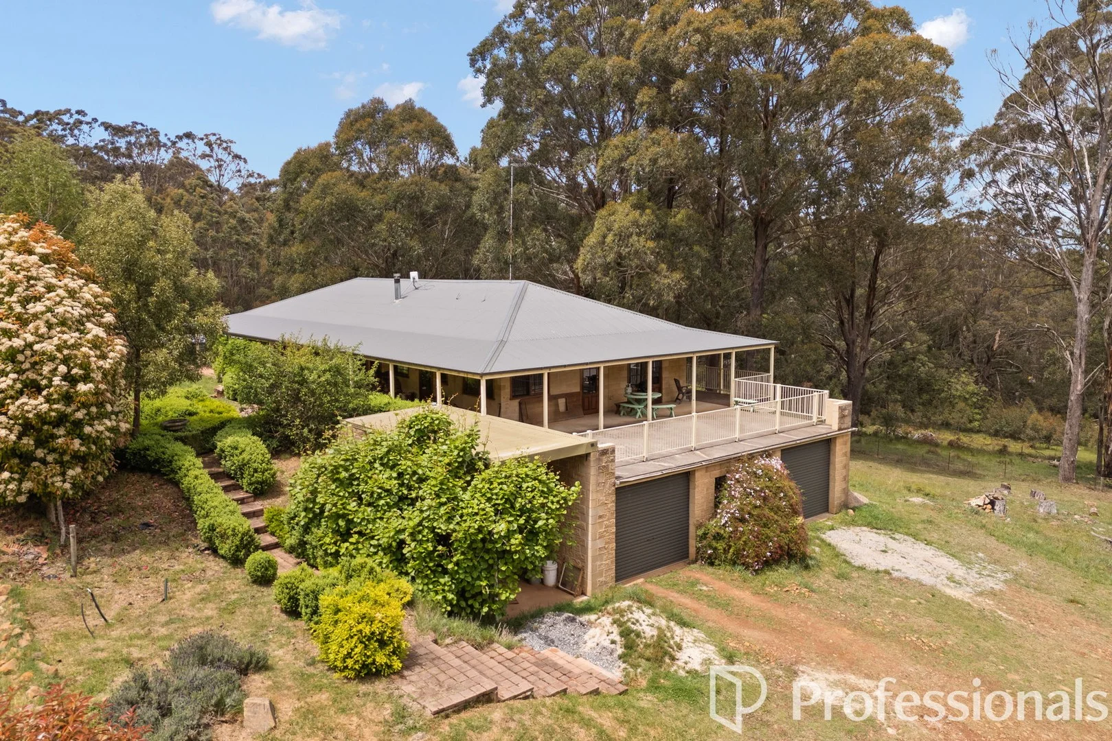 120 Macabees Road, Yetholme NSW 2795