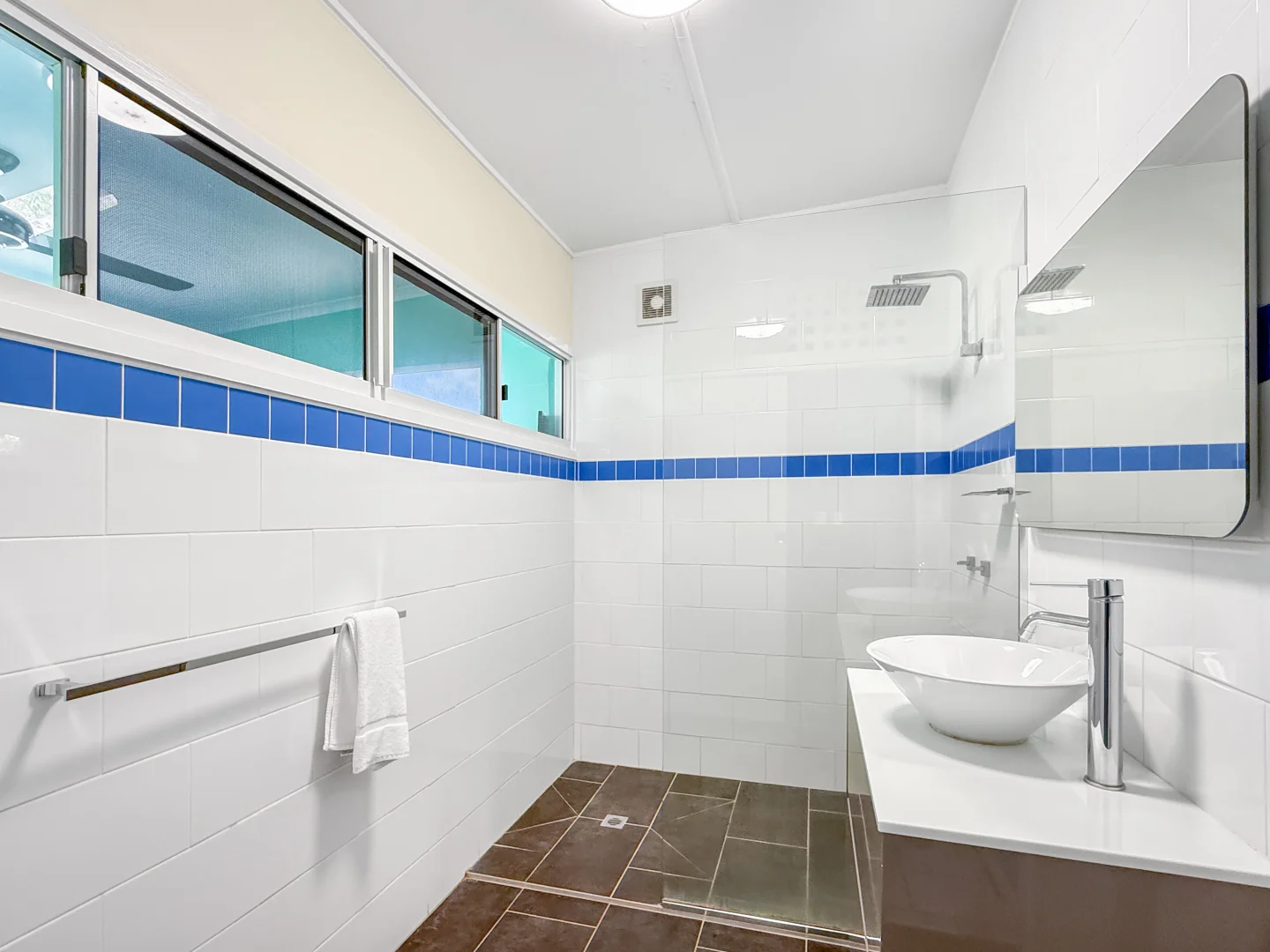 Additional image 11 of 41 Marine Pde, Arcadia QLD 4819