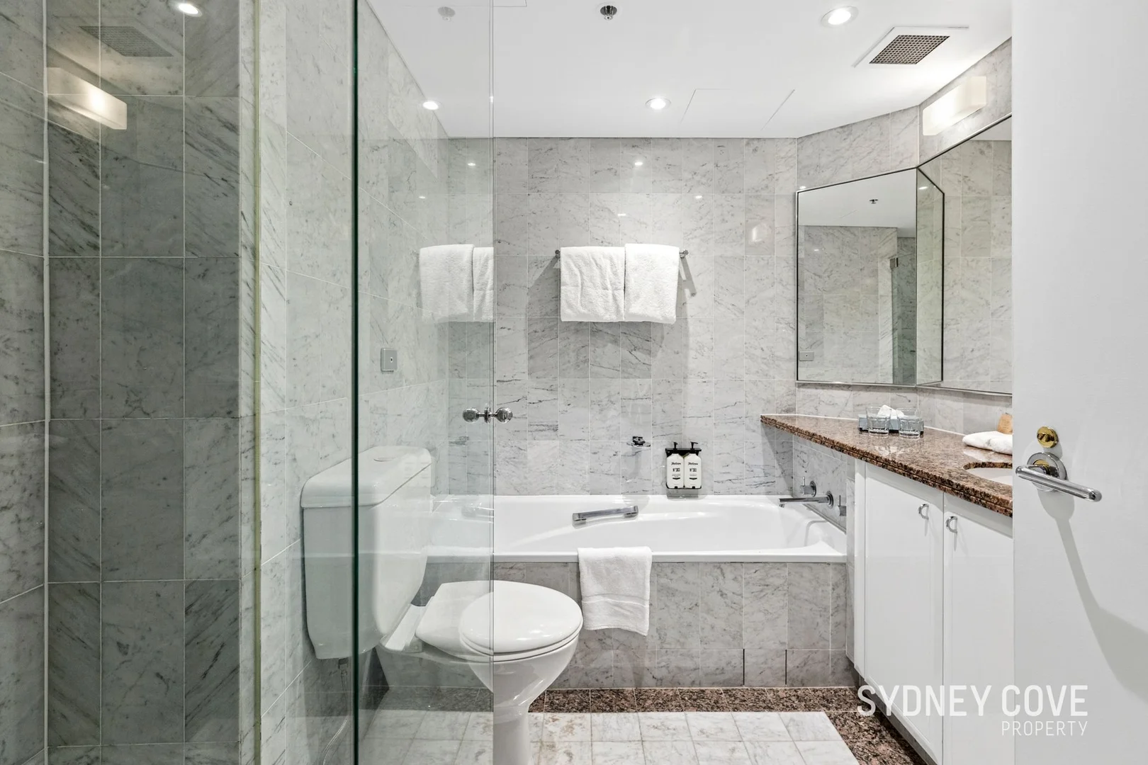 Additional image 7 of 1809/98 Gloucester Street, Sydney NSW 2000