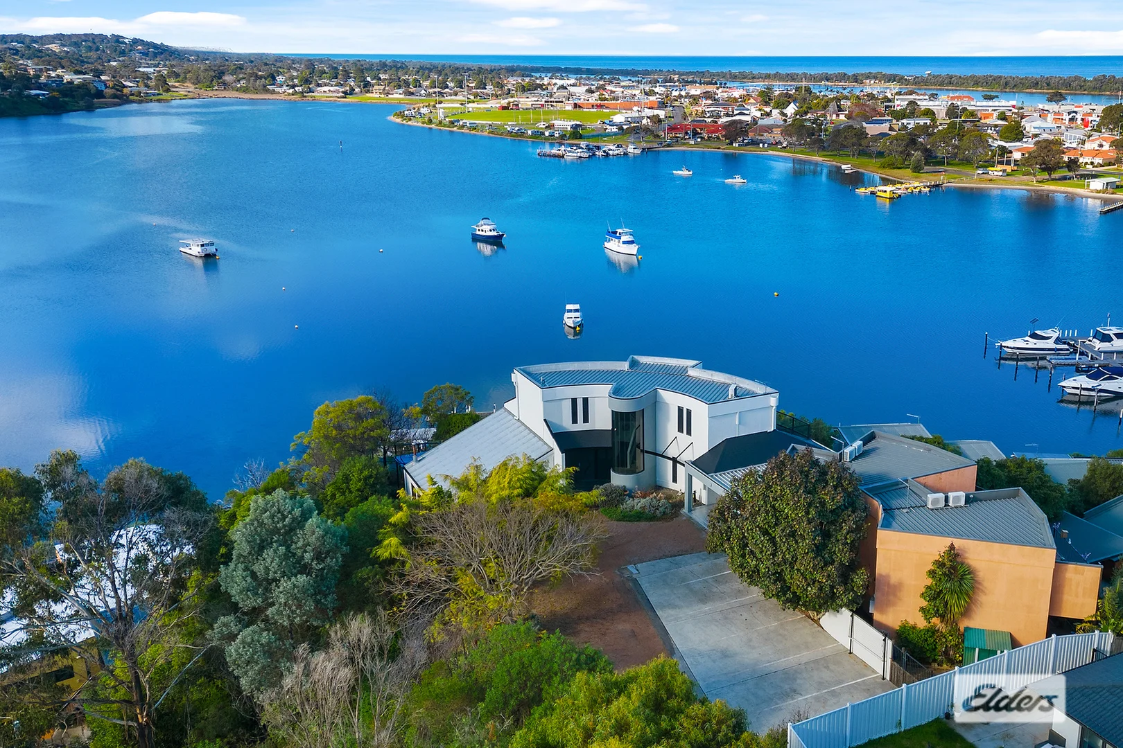 Additional image 30 of 4A Wattlebird Close, Lakes Entrance VIC 3909