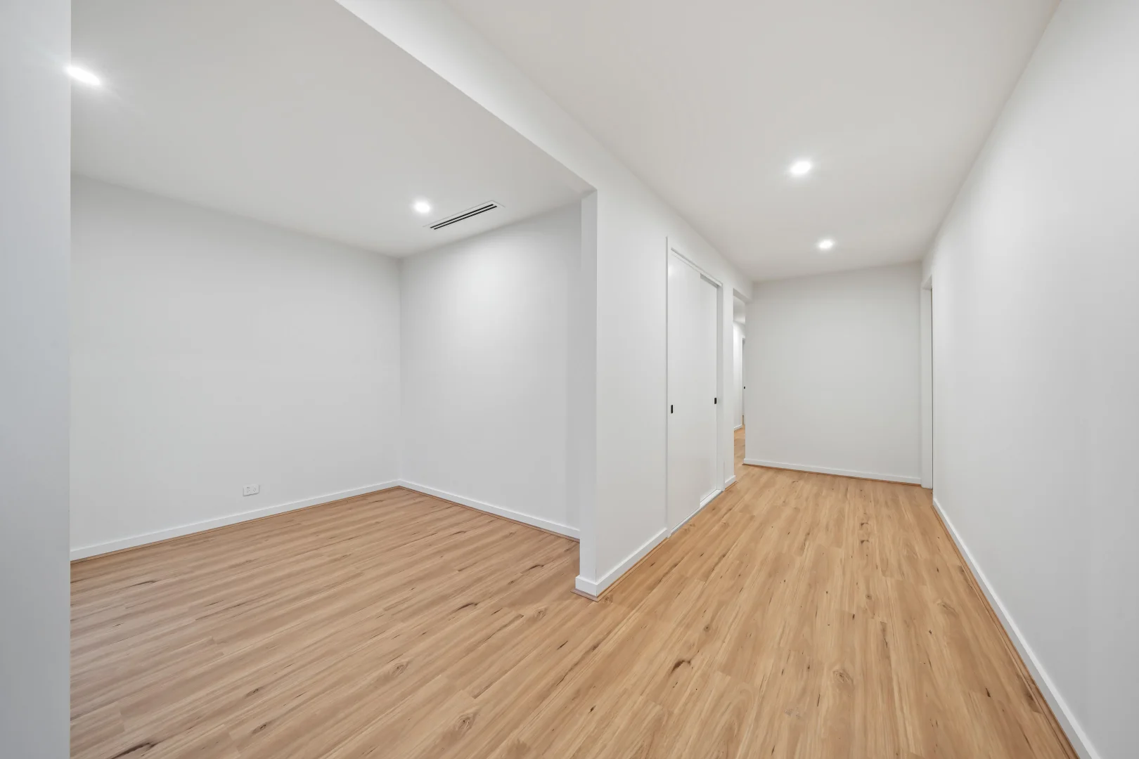 Additional image 7 of 12 Ecurb Street, Clyde North VIC 3978