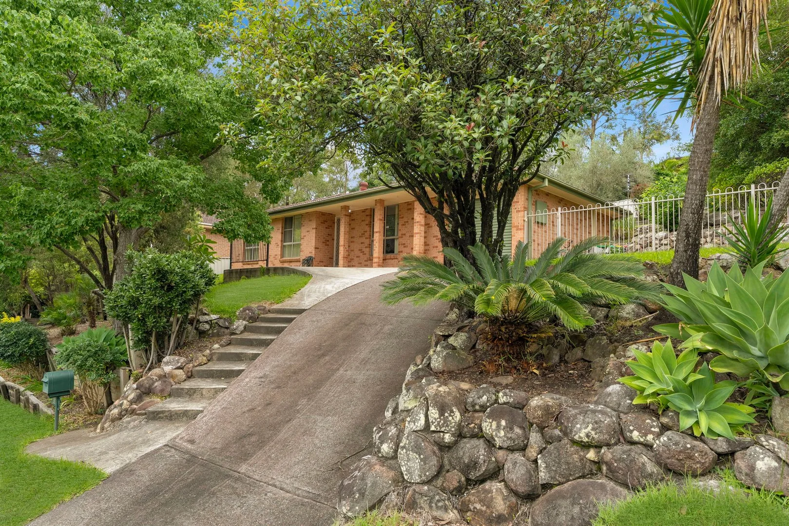 Additional image 17 of 5 Columbia Close, Woodrising NSW 2284