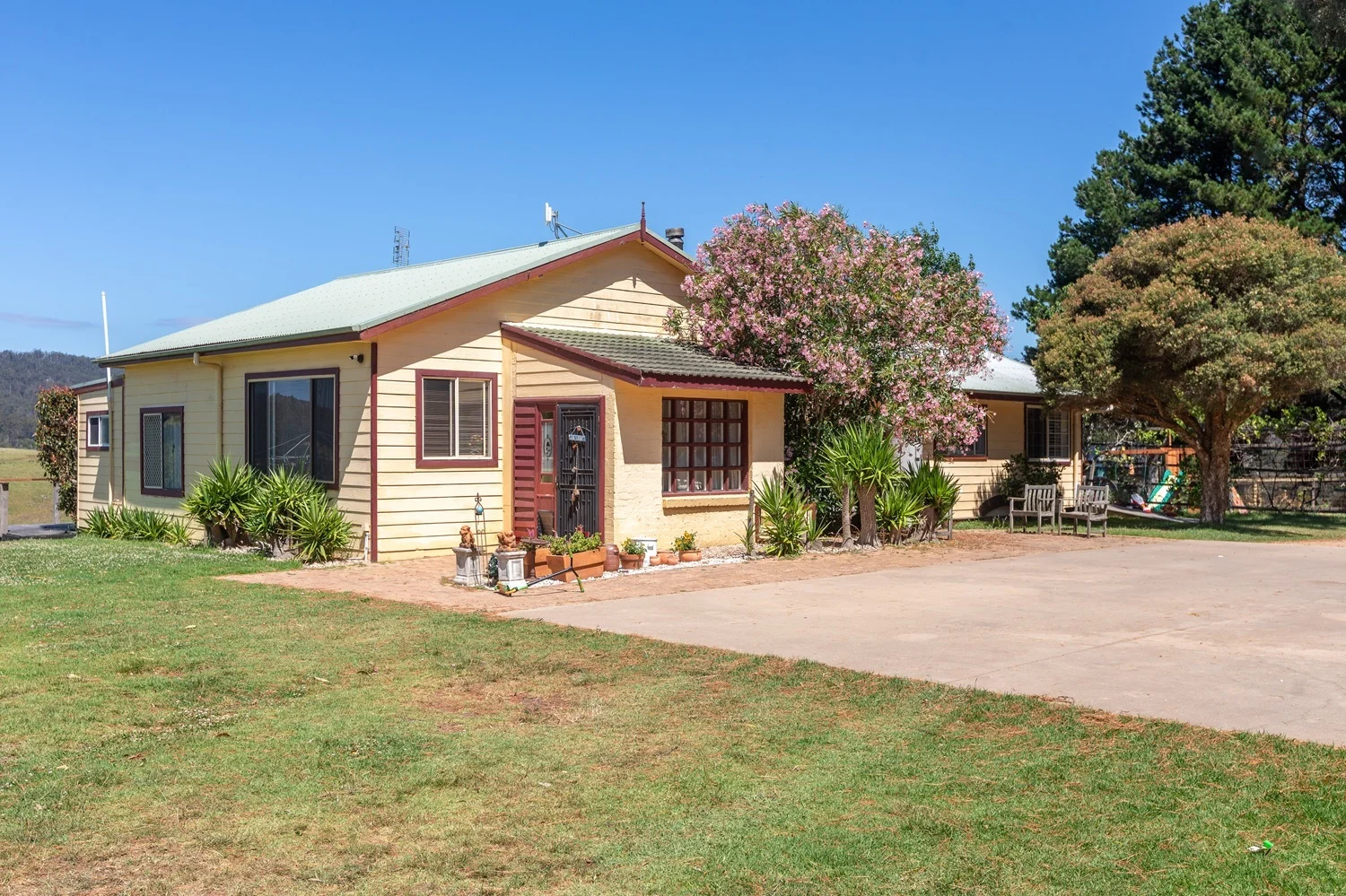 135 Ruggs Rd, Nethercote NSW 2549