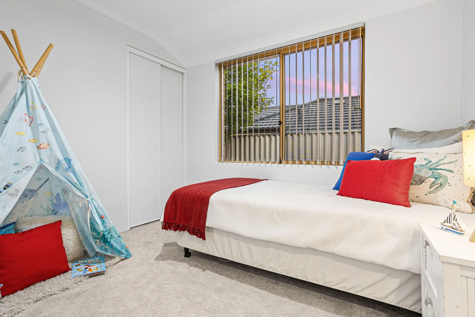 Additional image 18 of 1 Gumina Place, Lake Coogee WA 6166