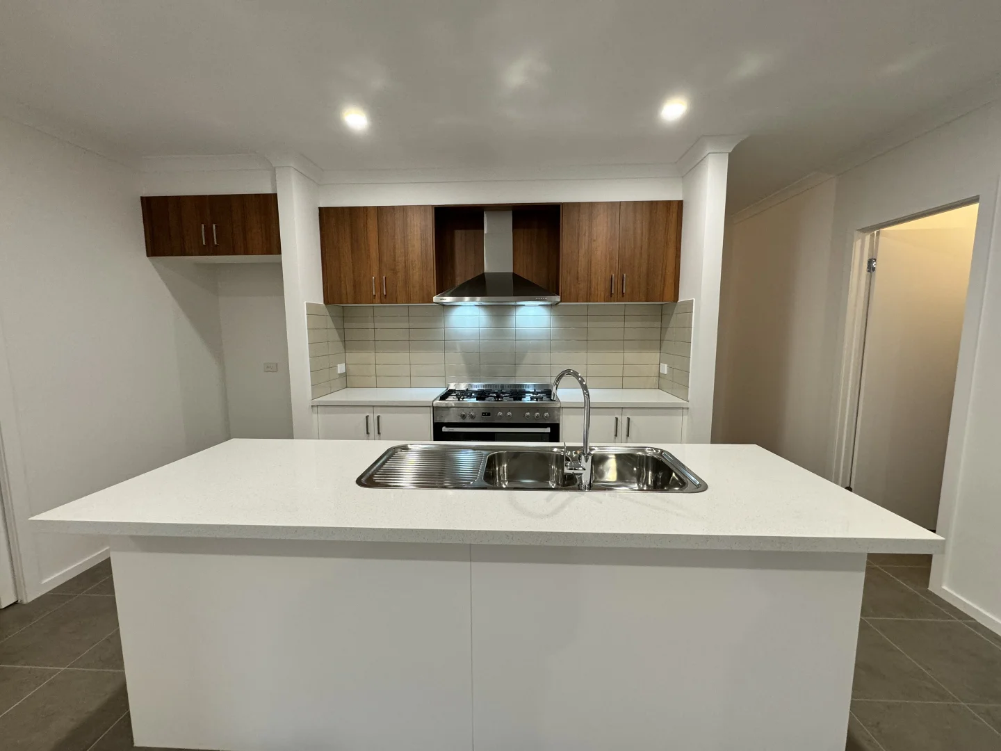 Additional image 6 of 28 Auburn Crescent, Bacchus Marsh VIC 3340