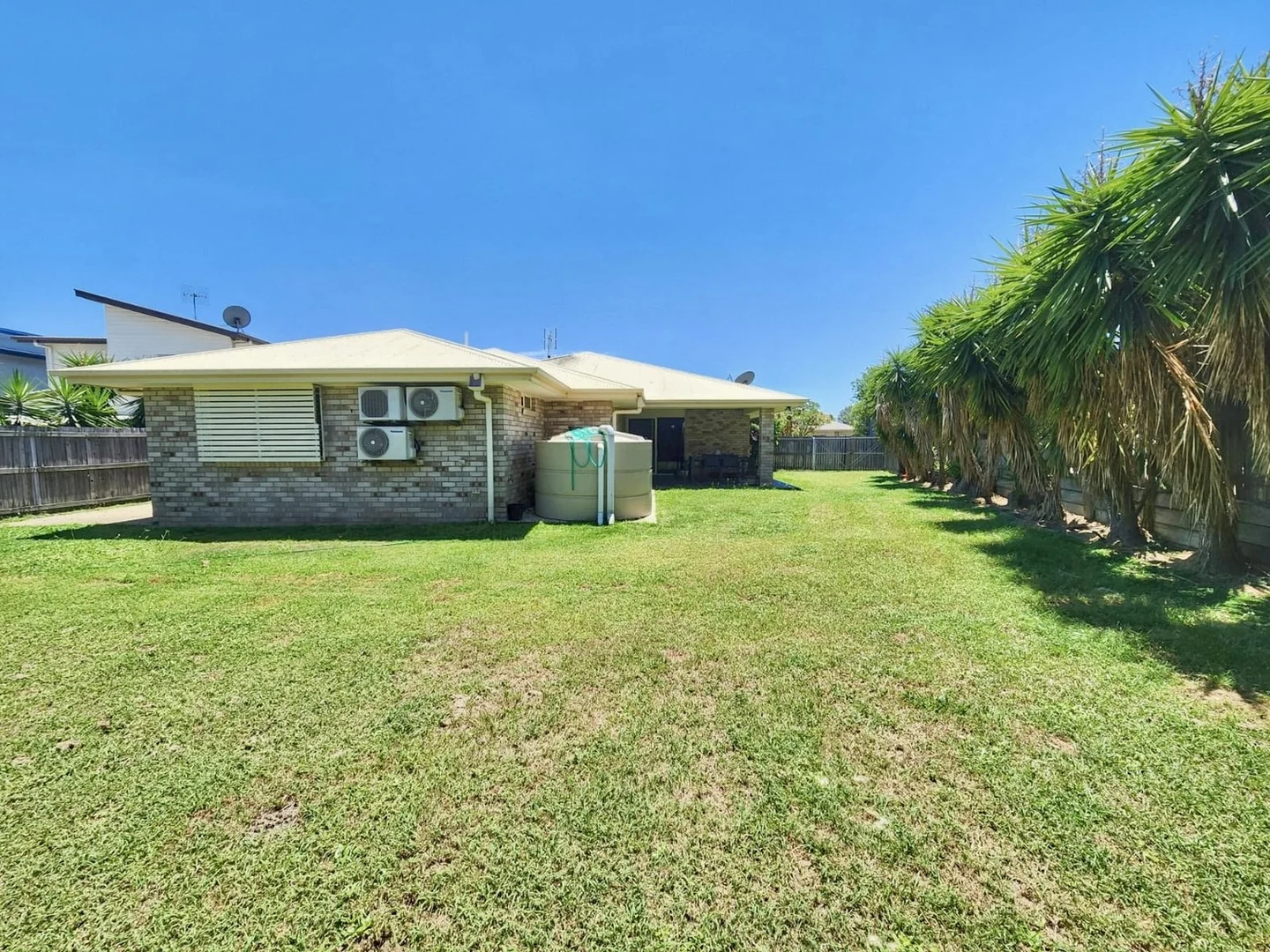 Additional image 4 of 39 HANNAY Street, Moranbah QLD 4744