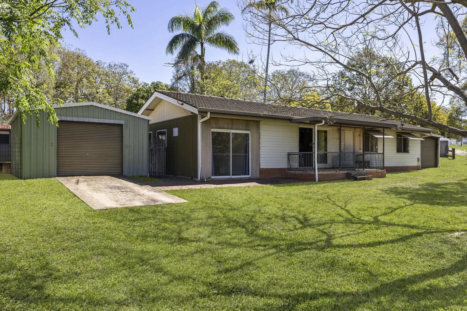 3 Moggill Ferry Road, Riverview QLD 4303