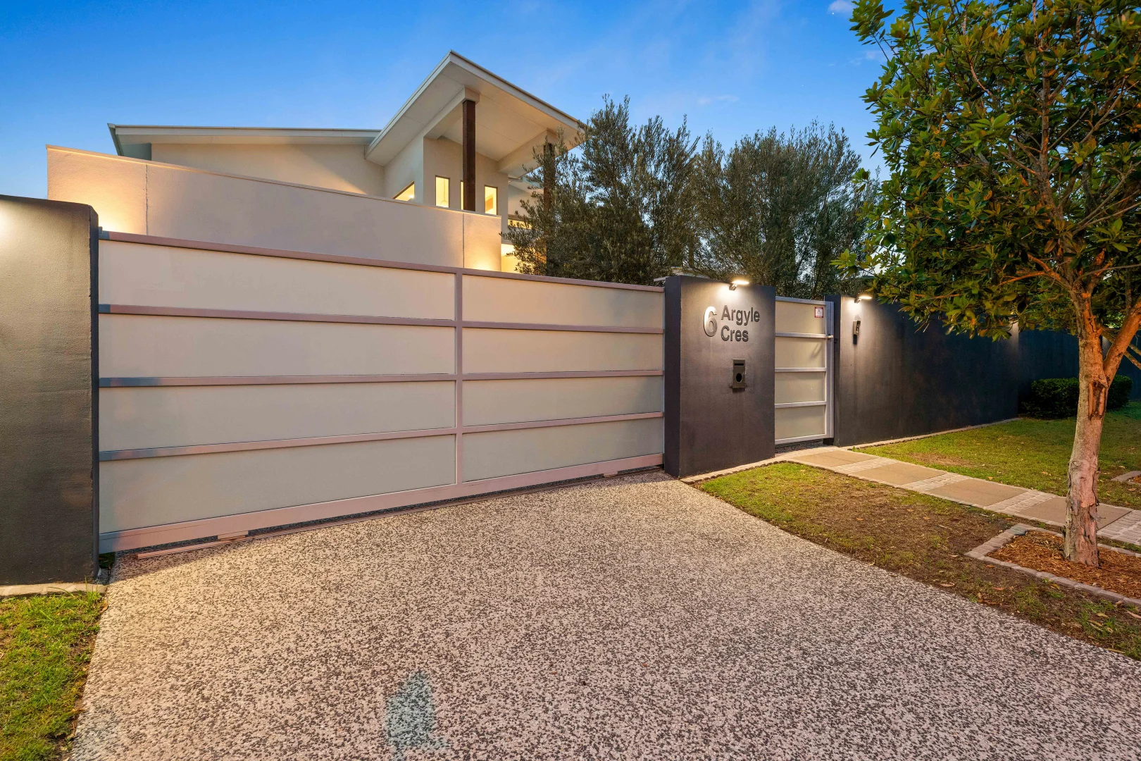 Additional image 27 of 6 Argyle Crescent, Sorrento QLD 4217